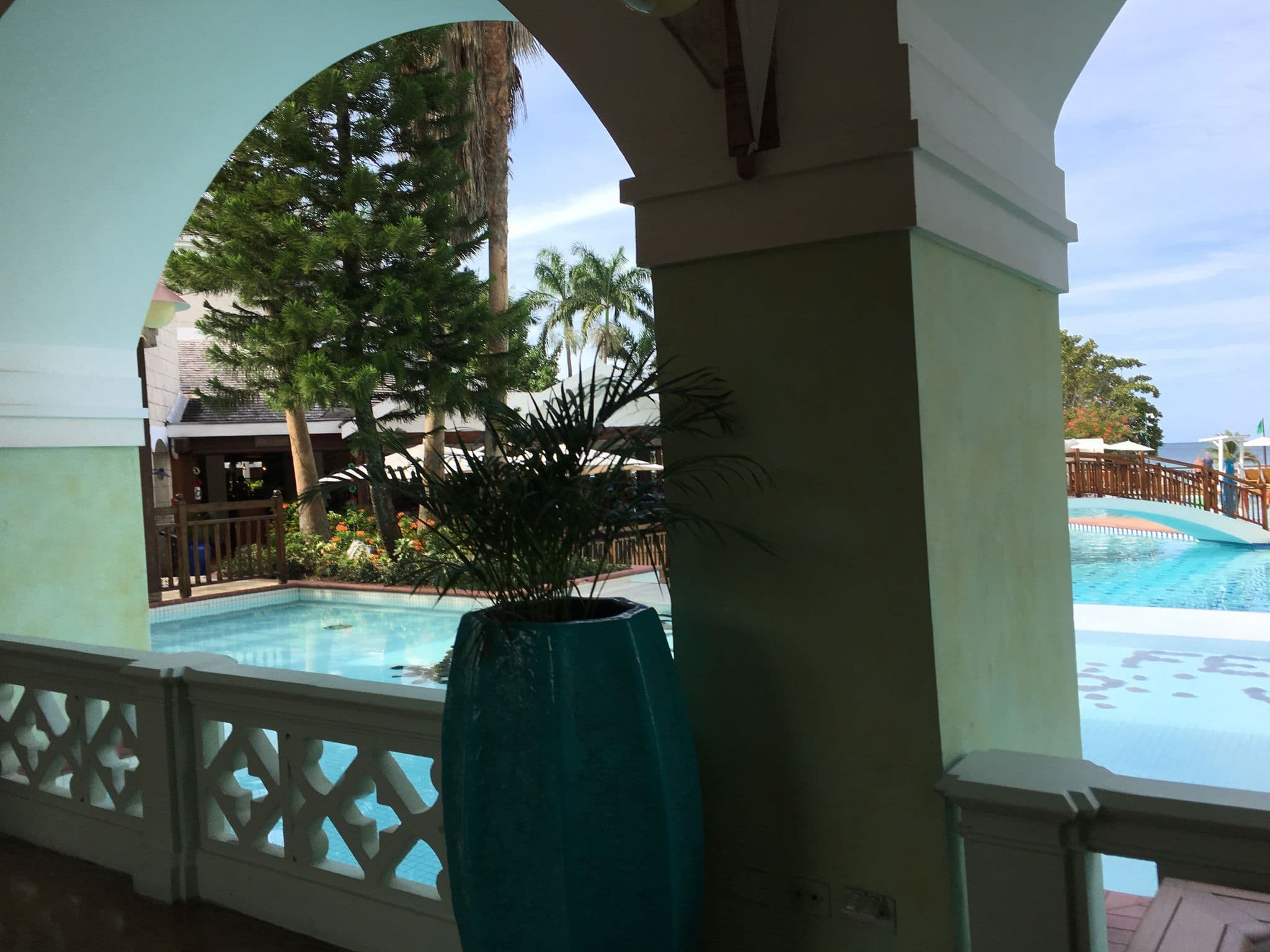 Street view near Beaches Negril, Negril — © roberthuber (CC BY-SA · Mapillary)