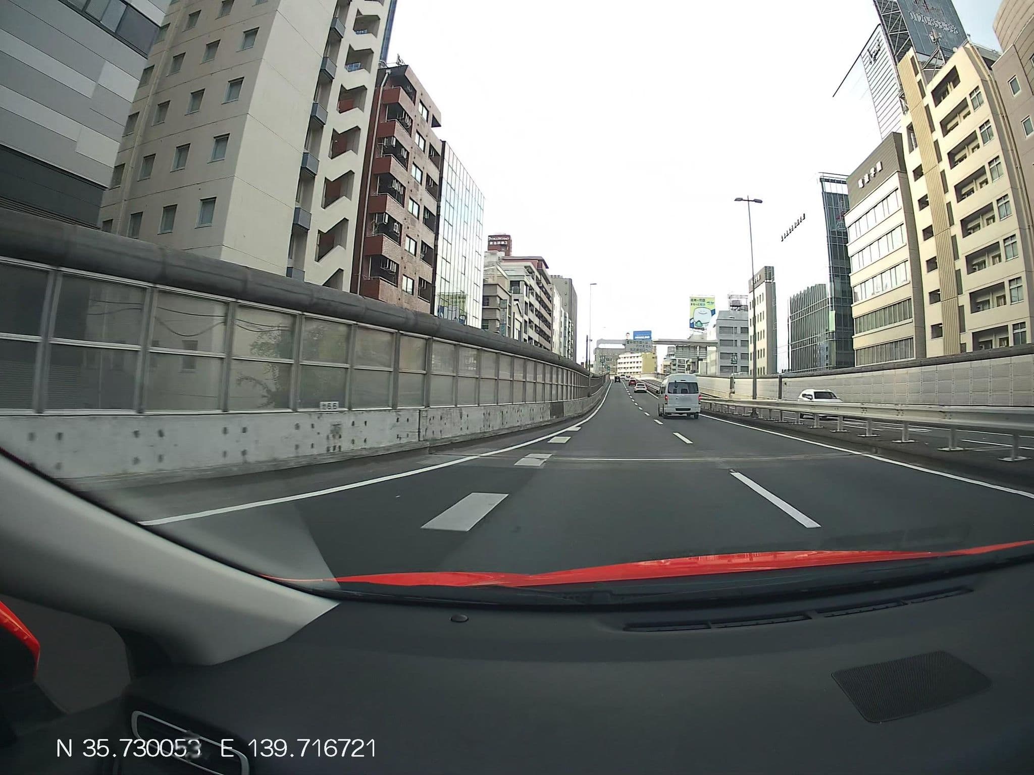 Street view near Hotel Route-Inn, Ikebukuro — © mitz (CC BY-SA · Mapillary)