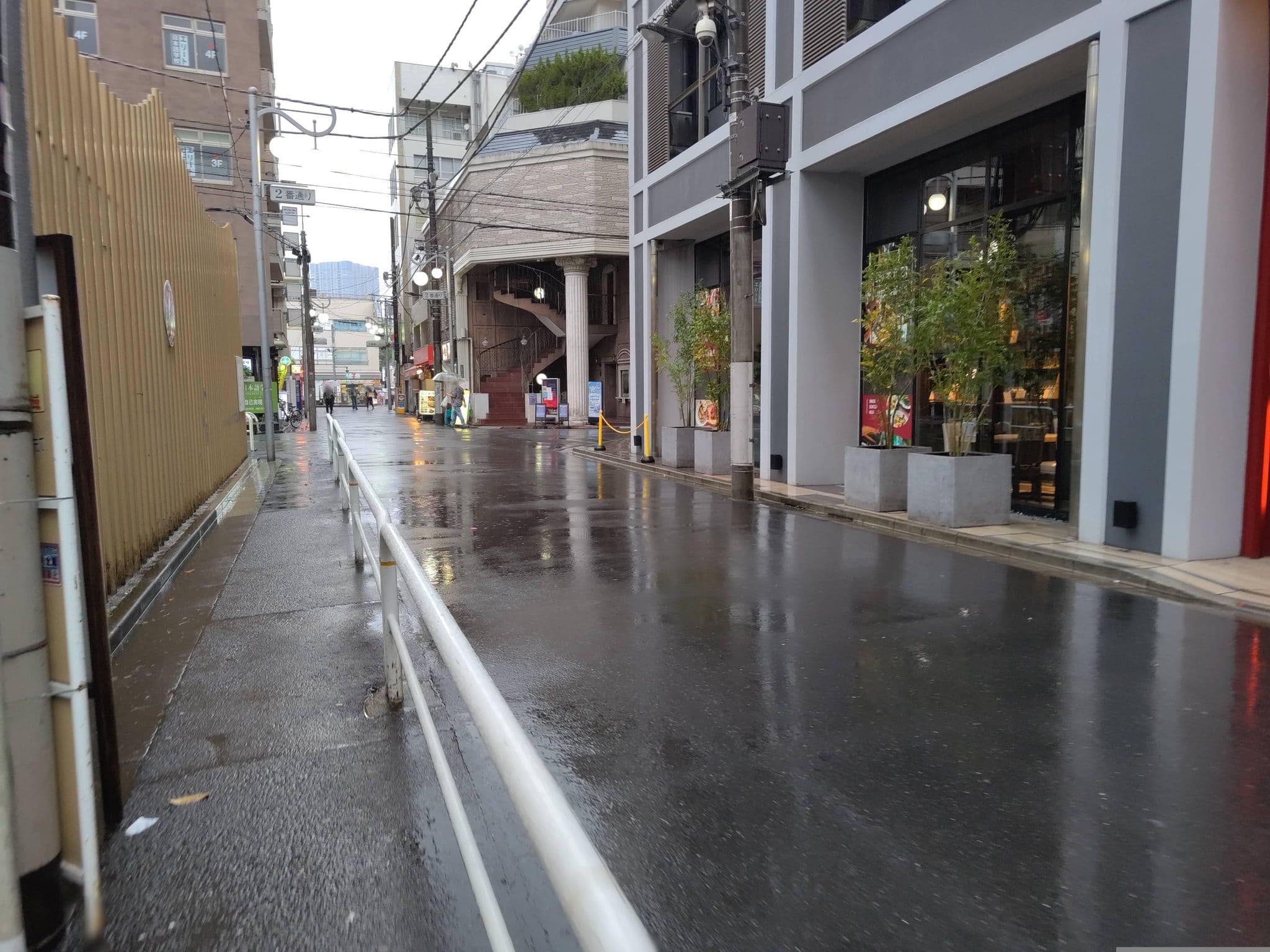 Street view near La'gent Hotel Shinjuku Kabukichō, Kabukicho — © komali2 (CC BY-SA · Mapillary)