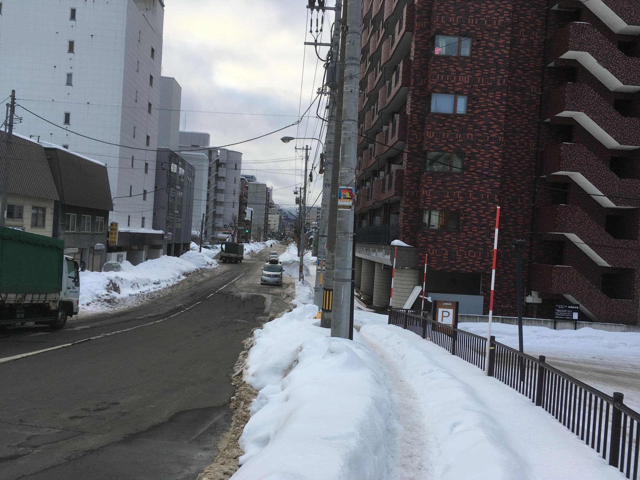 Street view near Riverside Hotel Sapporo, Sapporo — © chrisbeddow (CC BY-SA · Mapillary)