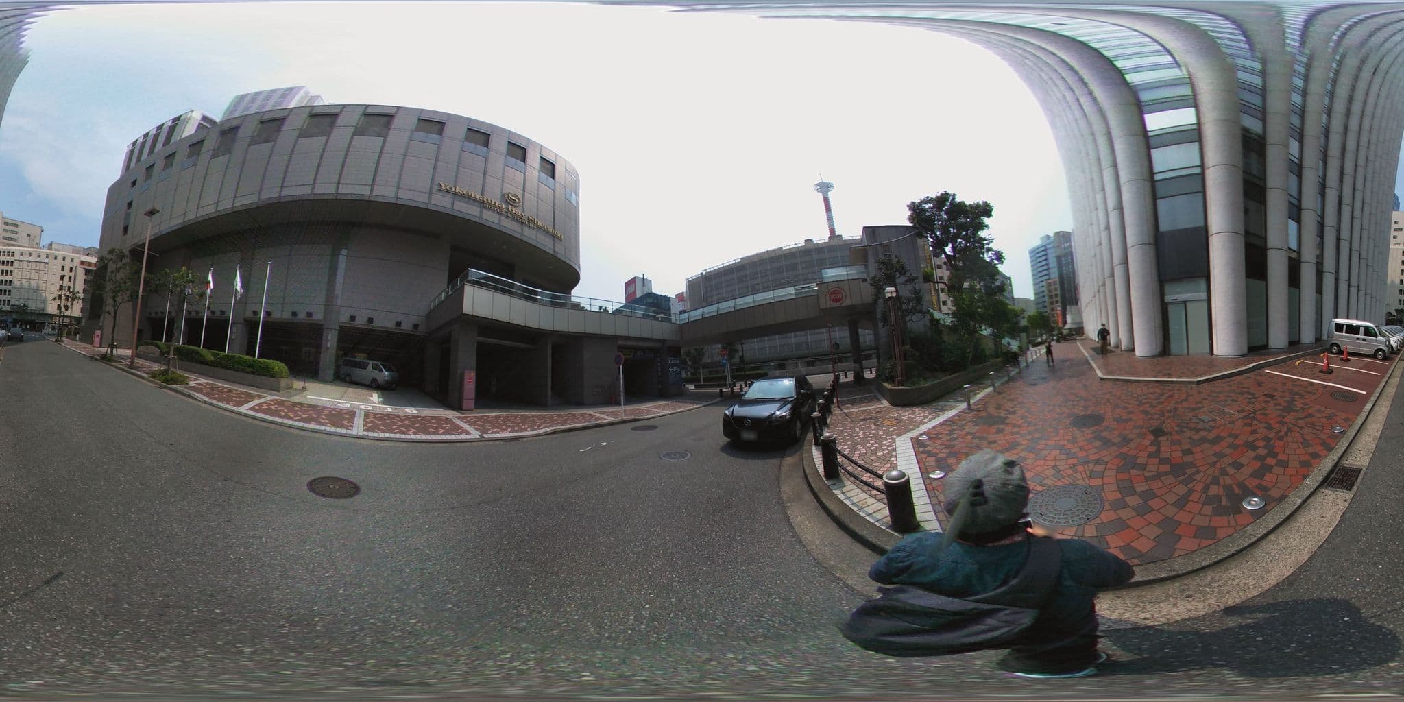 Street view near 横浜ベイシェラトンホテル&タワーズ, Minatomirai — © mura (CC BY-SA · Mapillary)