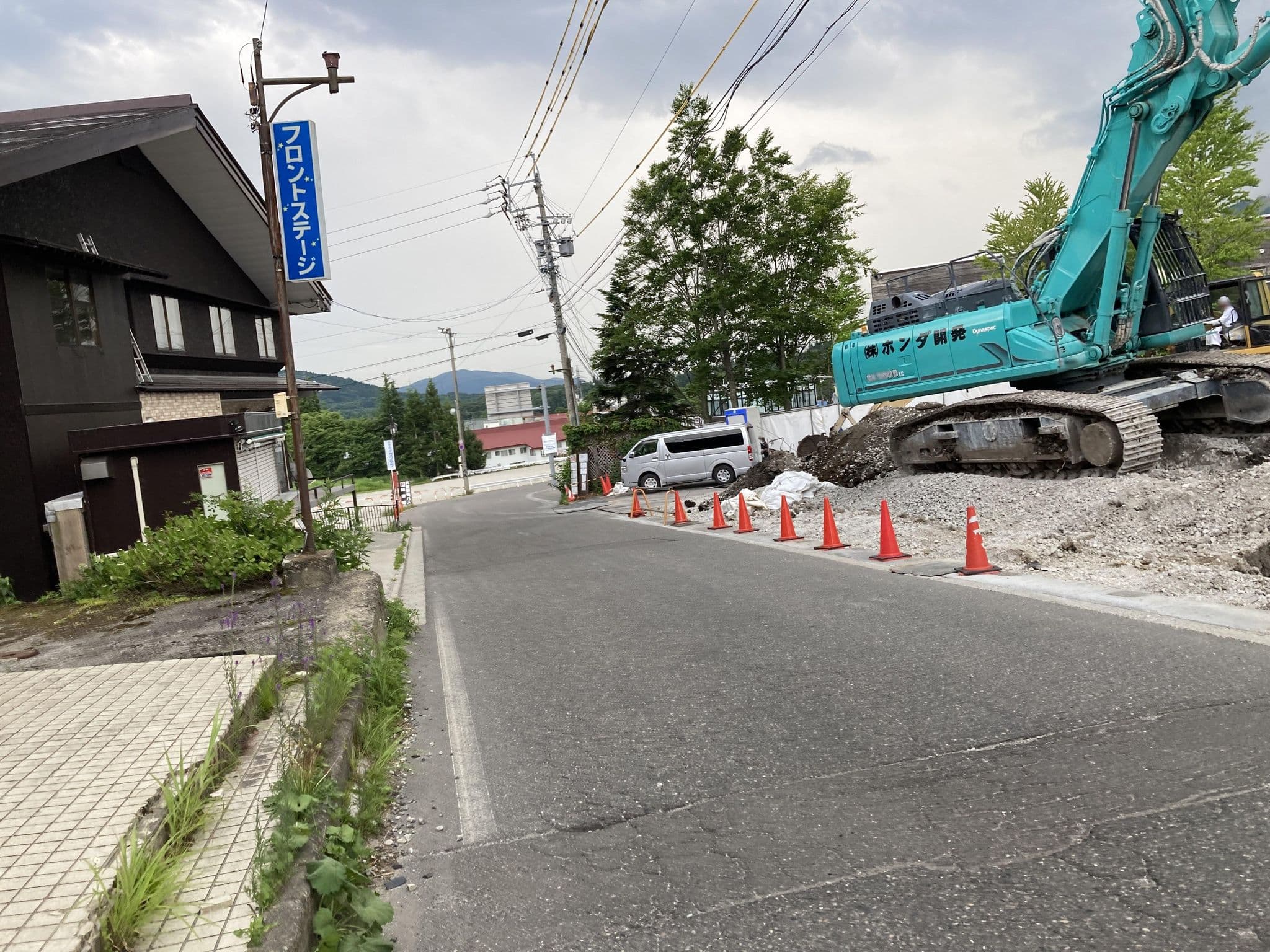 Street view near Front Stage, Dorosaki — © 24kawa (CC BY-SA · Mapillary)