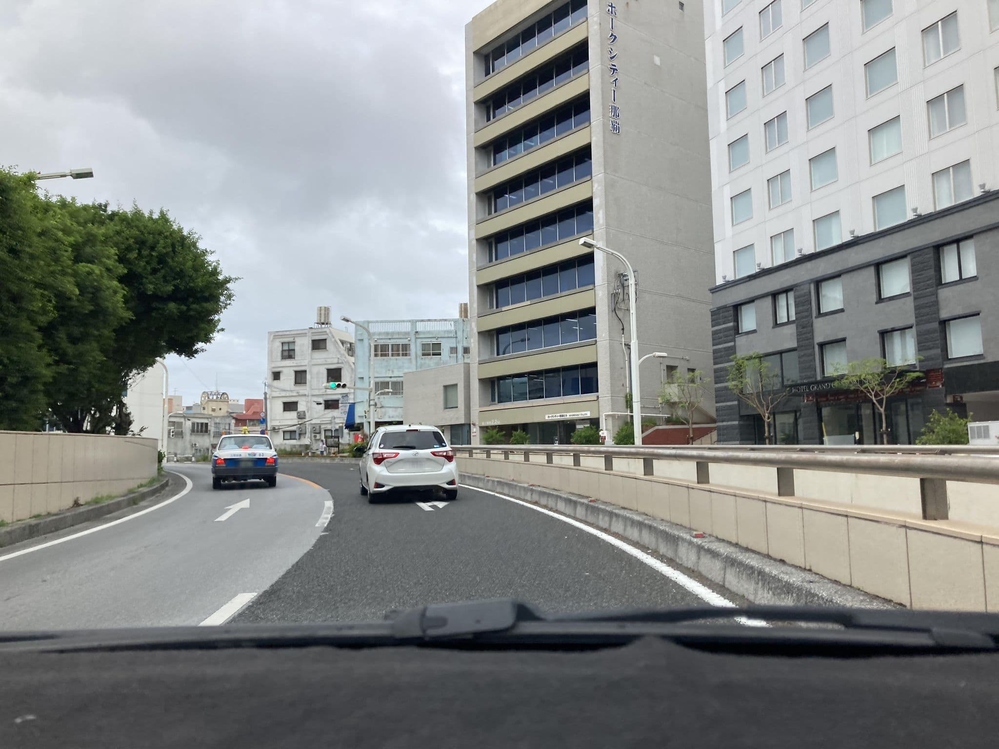 Street view near HOTEL GRAND CONSORT NAHA, Naha — © pika_sky (CC BY-SA · Mapillary)