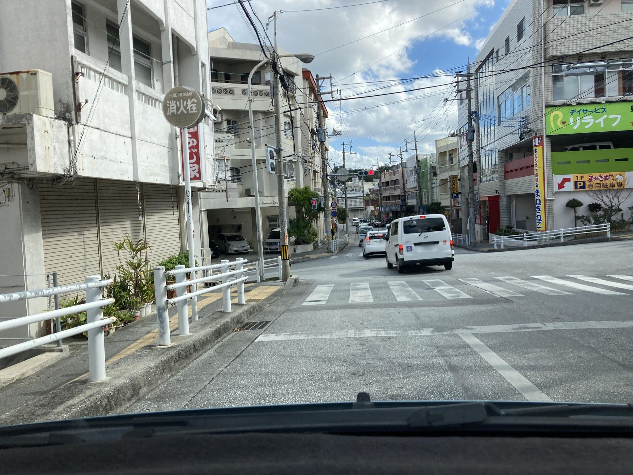 Street view near Mr.KINJO in MIHARA, Naha — © pika_sky (CC BY-SA · Mapillary)
