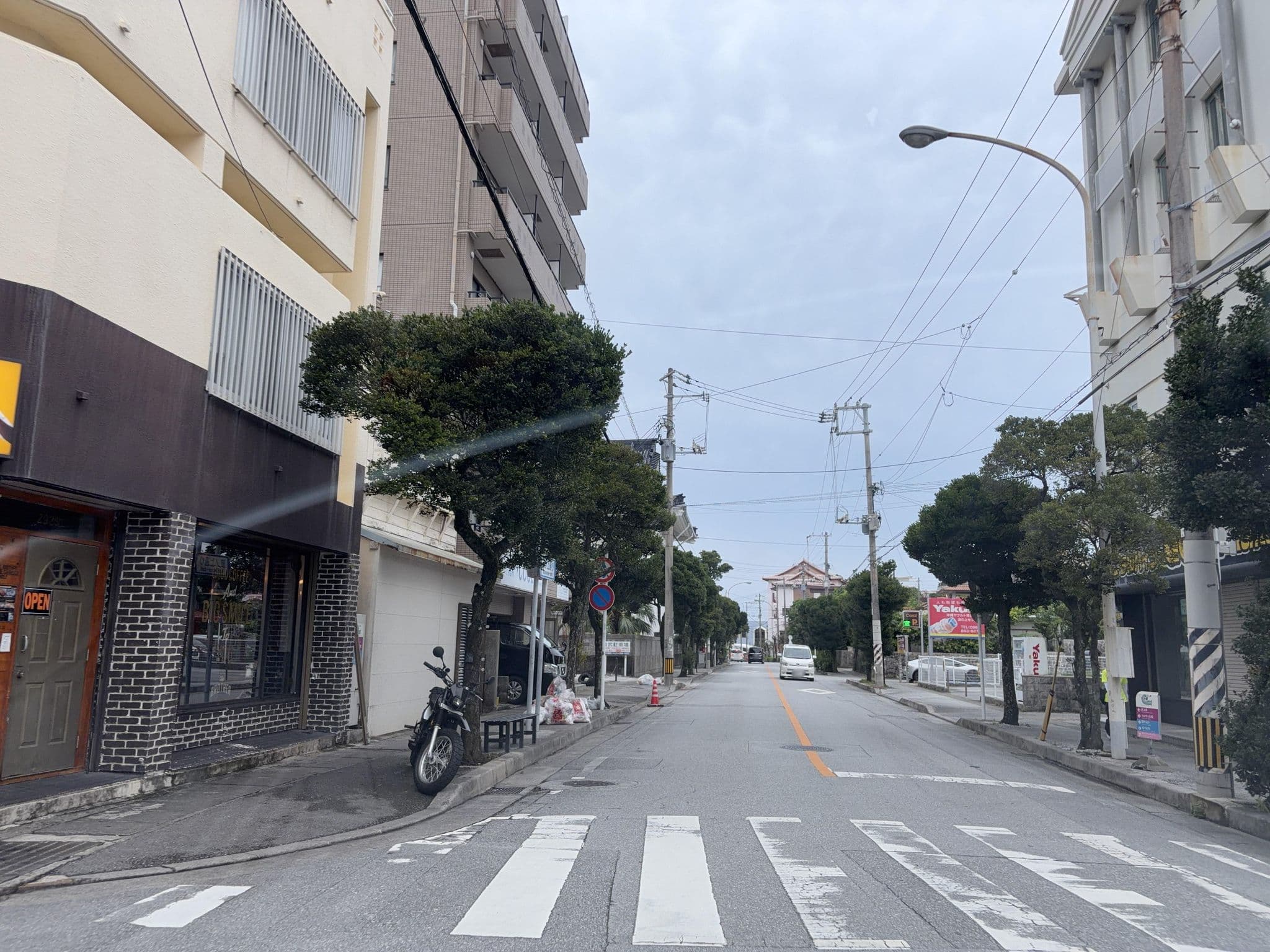 Street view near New Normal Hotel in Naminoue, Naha — © Kamikou (CC BY-SA · Mapillary)