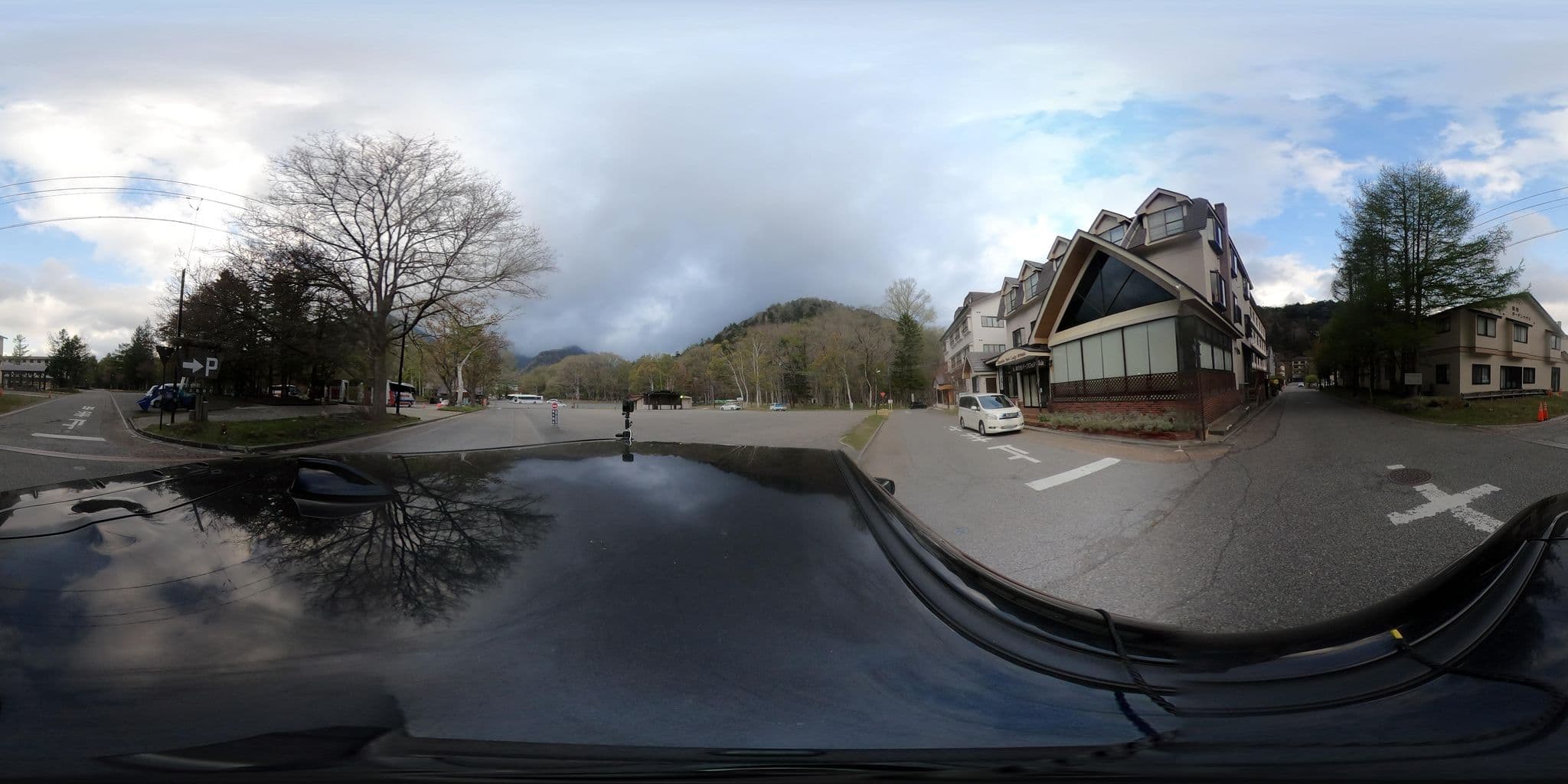 Street view near ゆるり奥日光with DOGS ガーデンハウス, Katashina — © Julius_MElle (CC BY-SA · Mapillary)