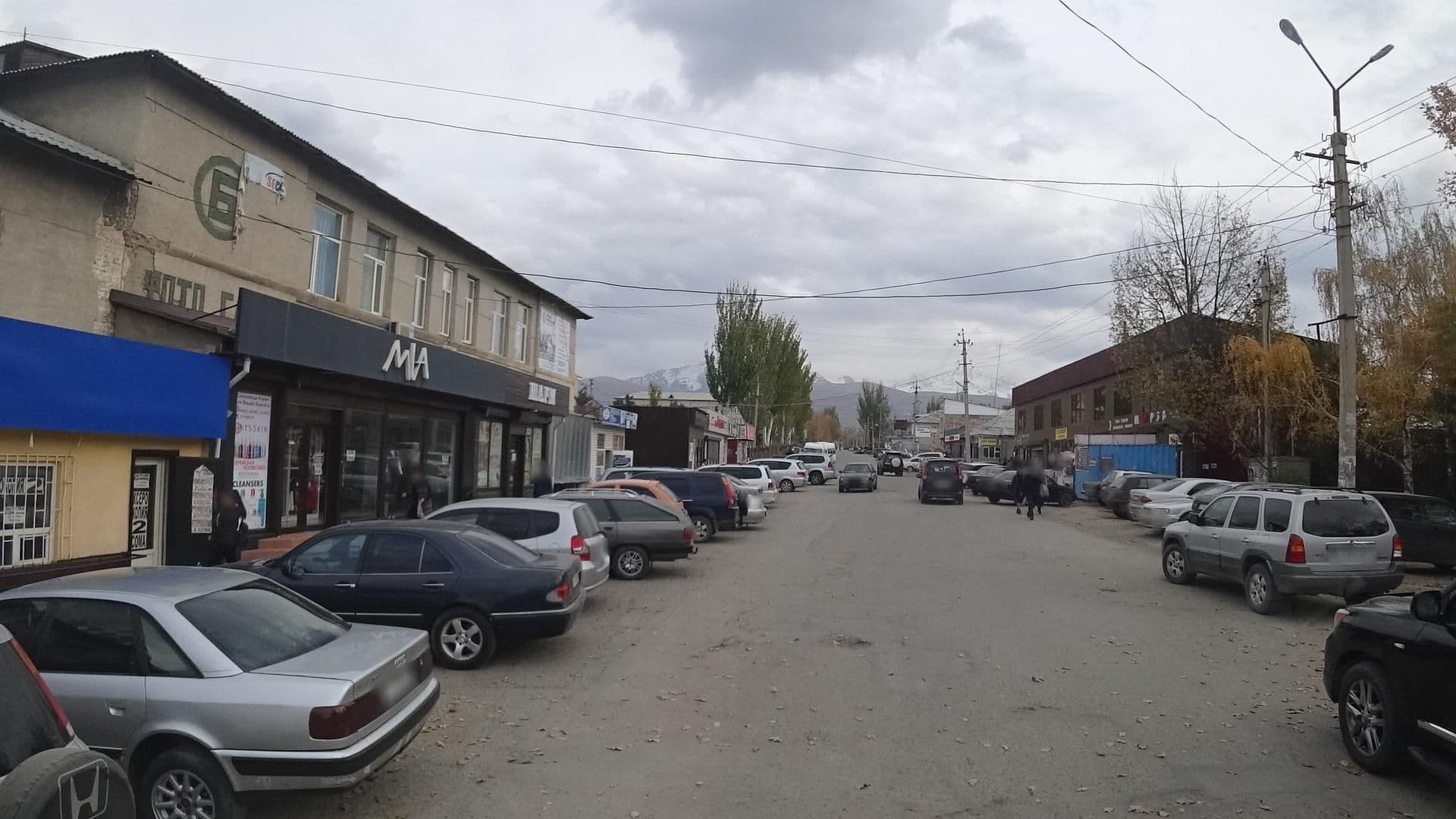 Street view near Hostel Dom, Karakol — © vbombaerts (CC BY-SA · Mapillary)