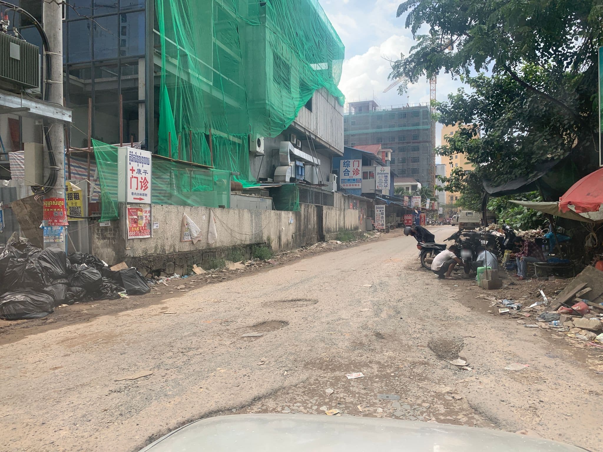 Street view near Nasa Guesthouse, Sihanoukville