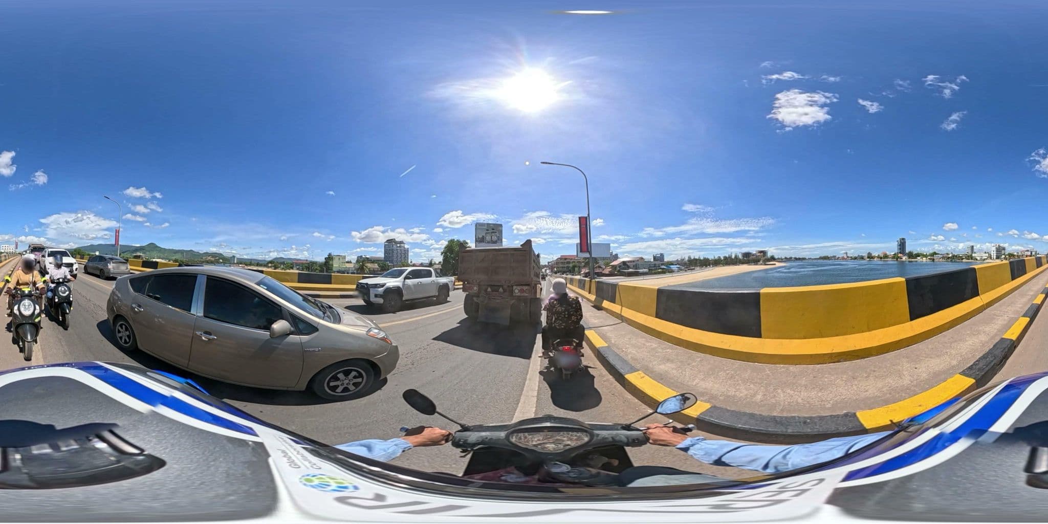 Street view near Moliden Guesthouse, Kampot — © vteck (CC BY-SA · Mapillary)