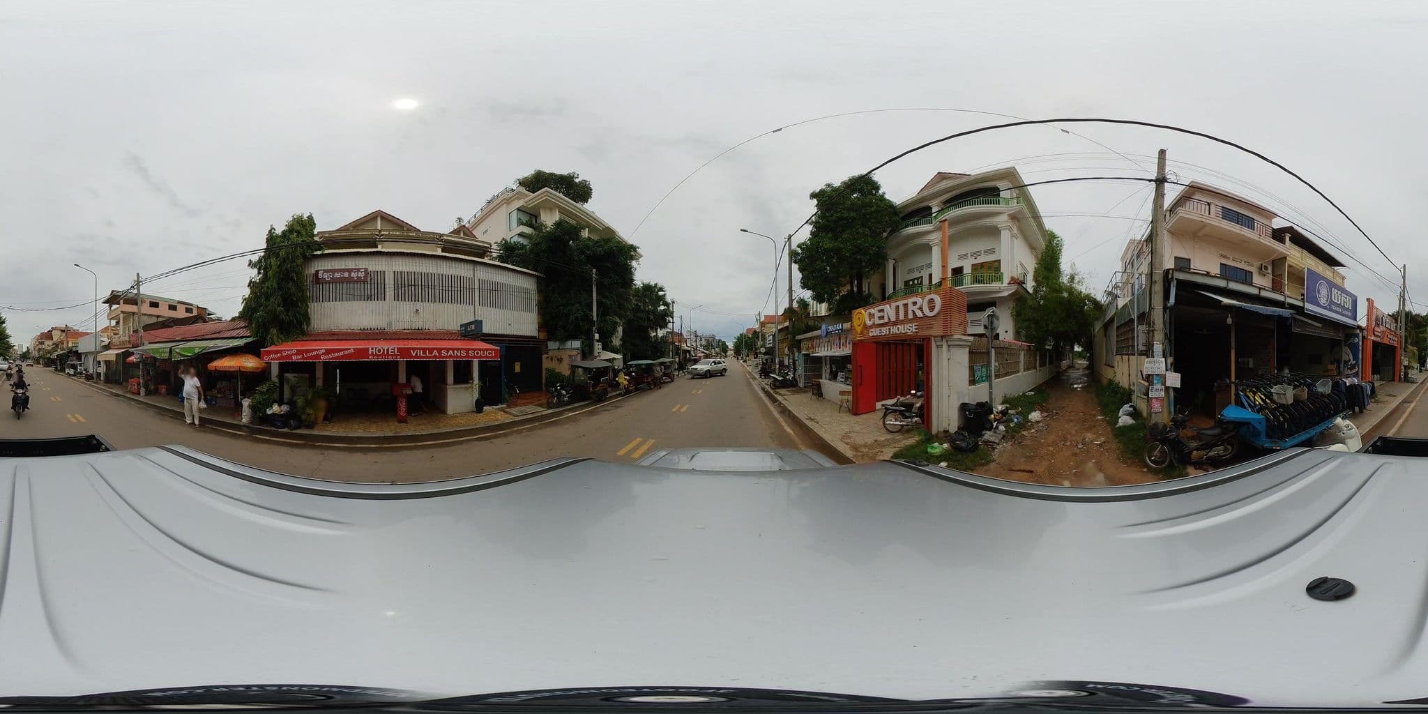 Street view near Angkor Wonder Hotel, Siem Reap