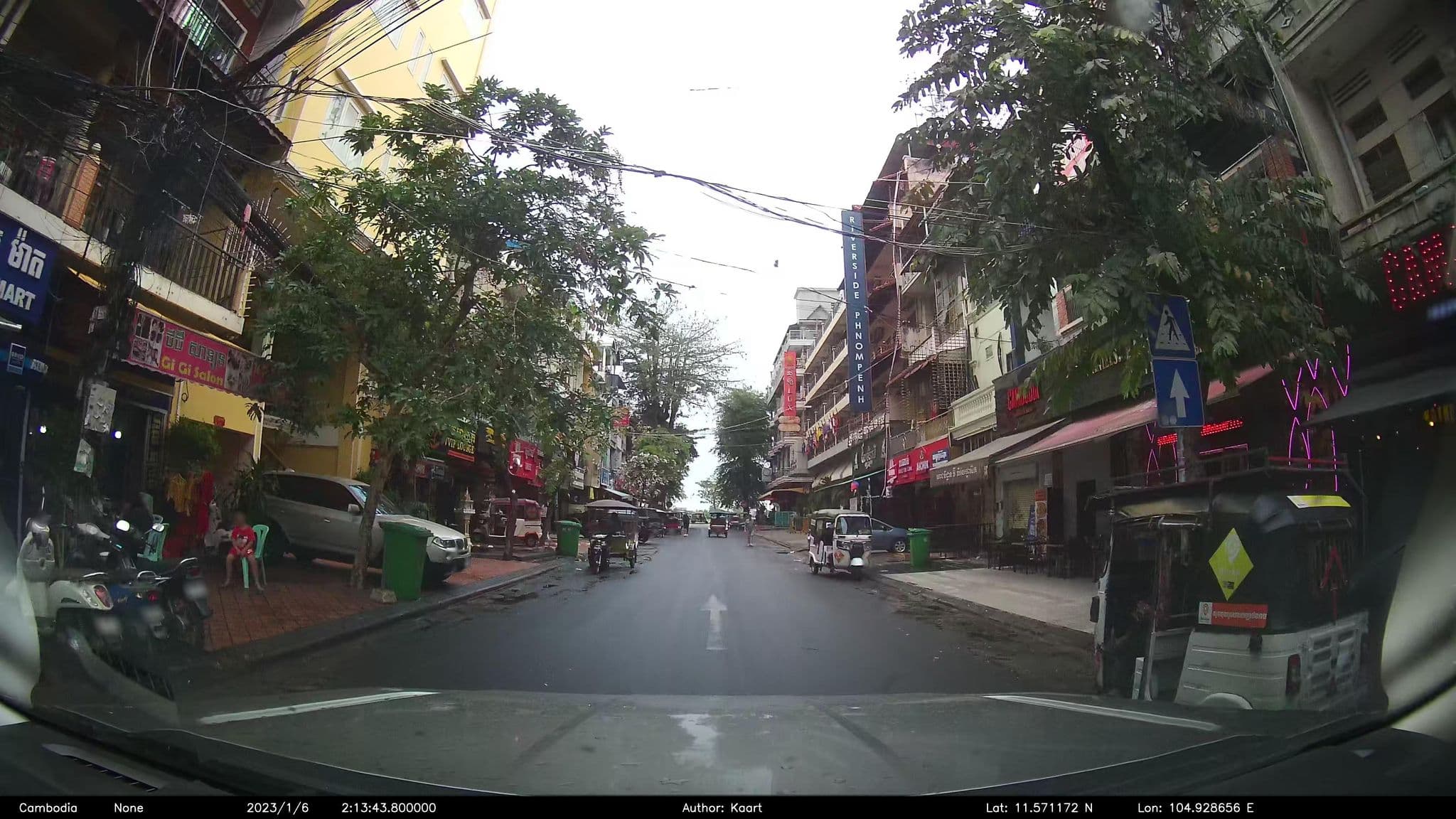 Street view near ViboL Happy House, Phnom Penh — © kaart_2 (CC BY-SA · Mapillary)