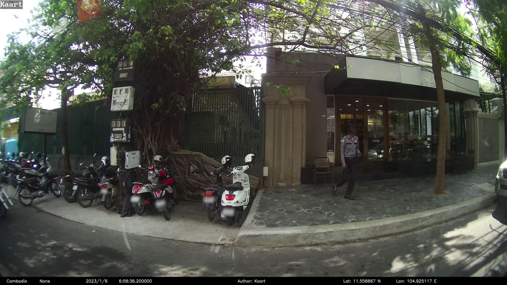 Street view near White Mansion Boutique Hotel, Phnom Penh
