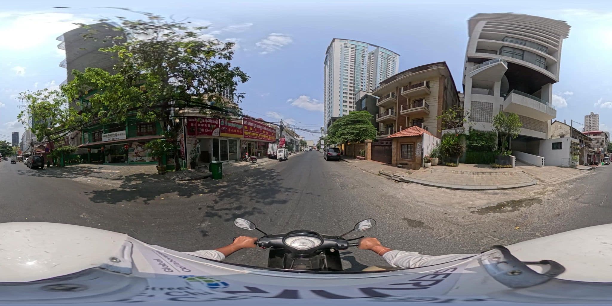 Street view near The Panda House, Phnom Penh