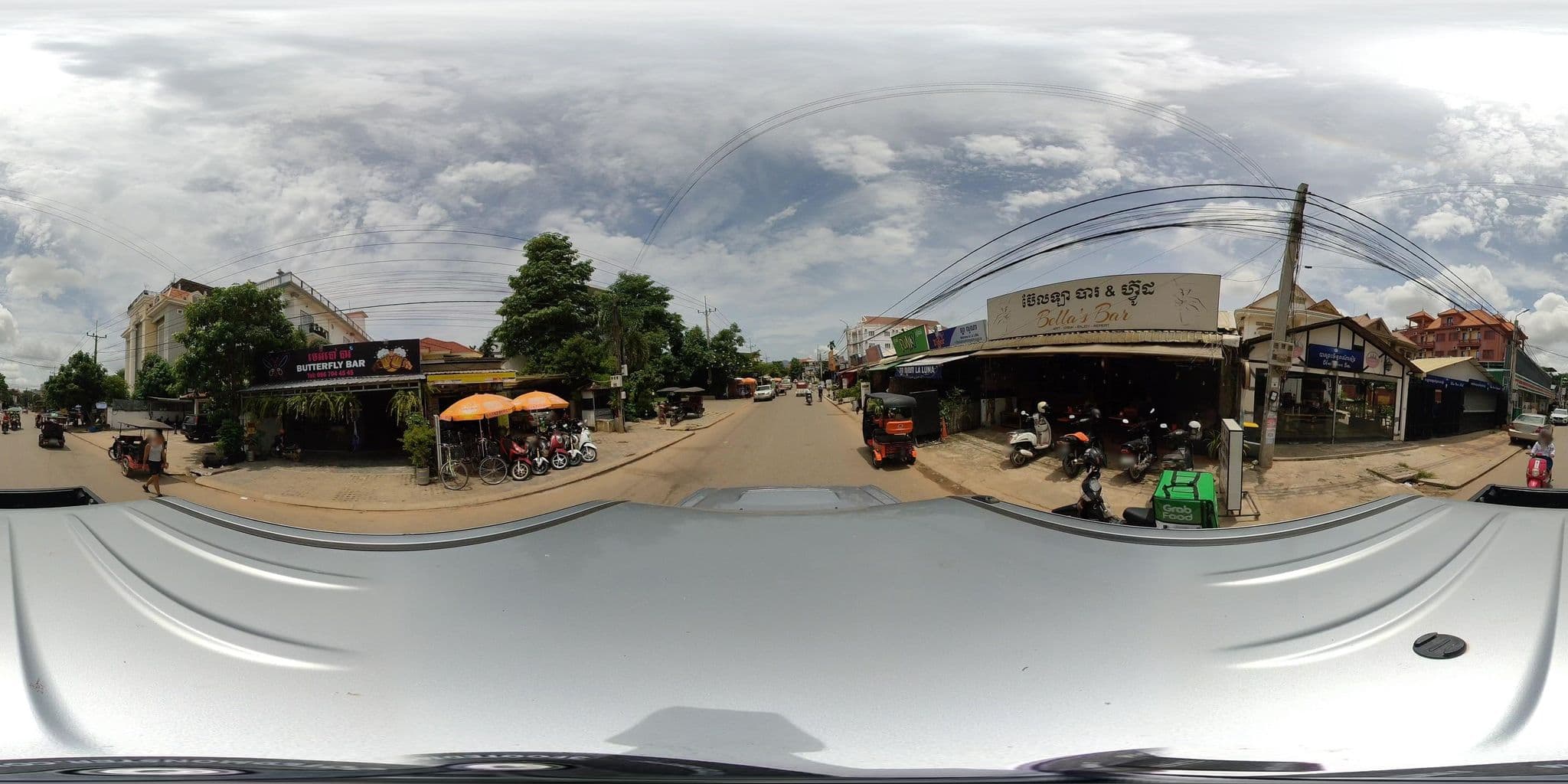 Street view near Diamond D'Angkor Boutique Hotel, Siem Reap
