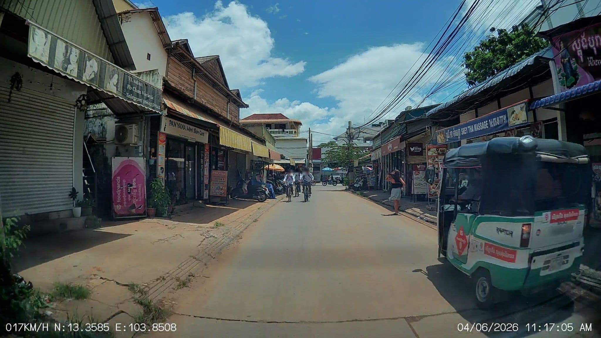 Street view near Funky Flash Hostel, Siem Reap