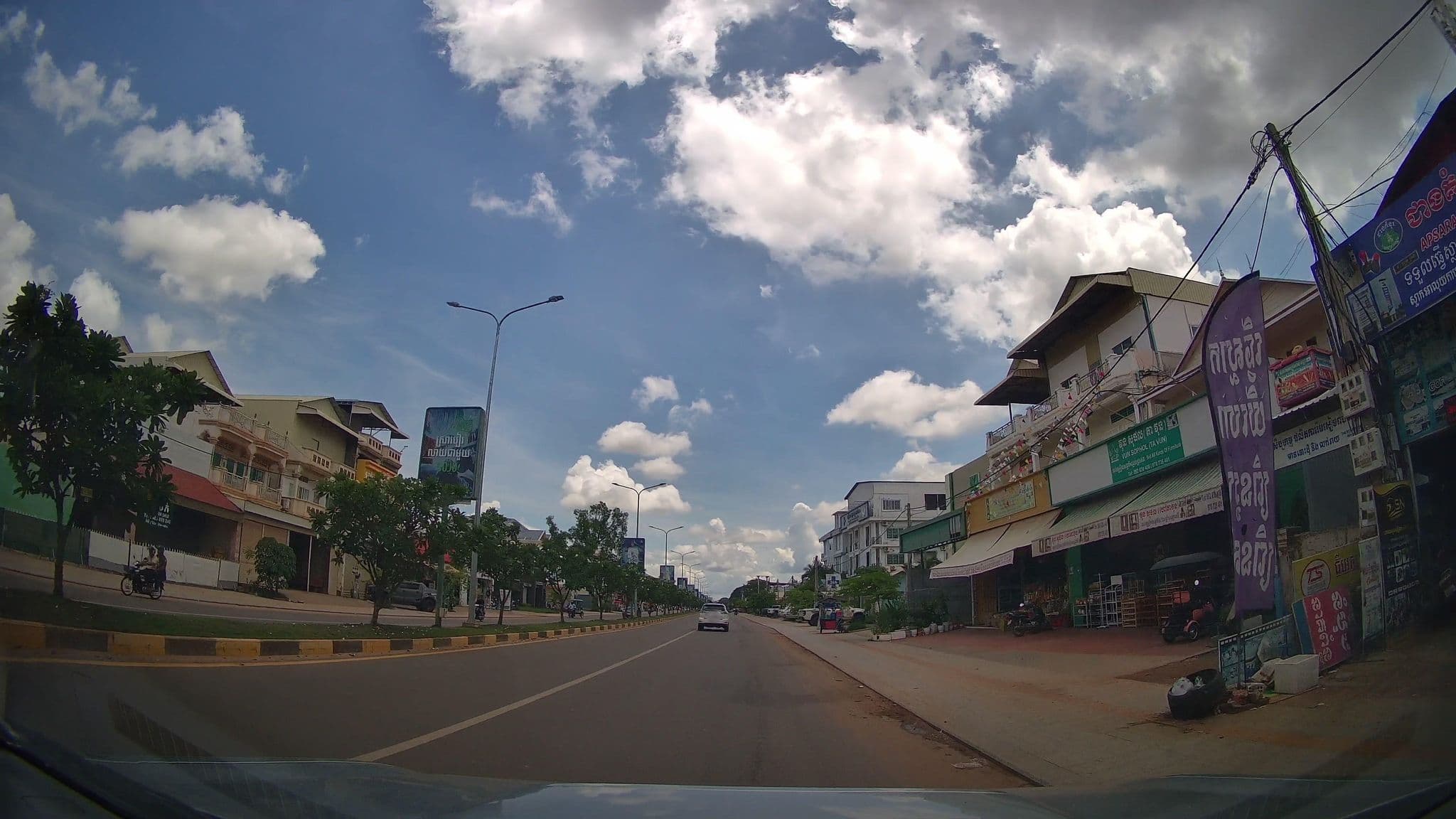 Street view near Tropicana, Siem Reap