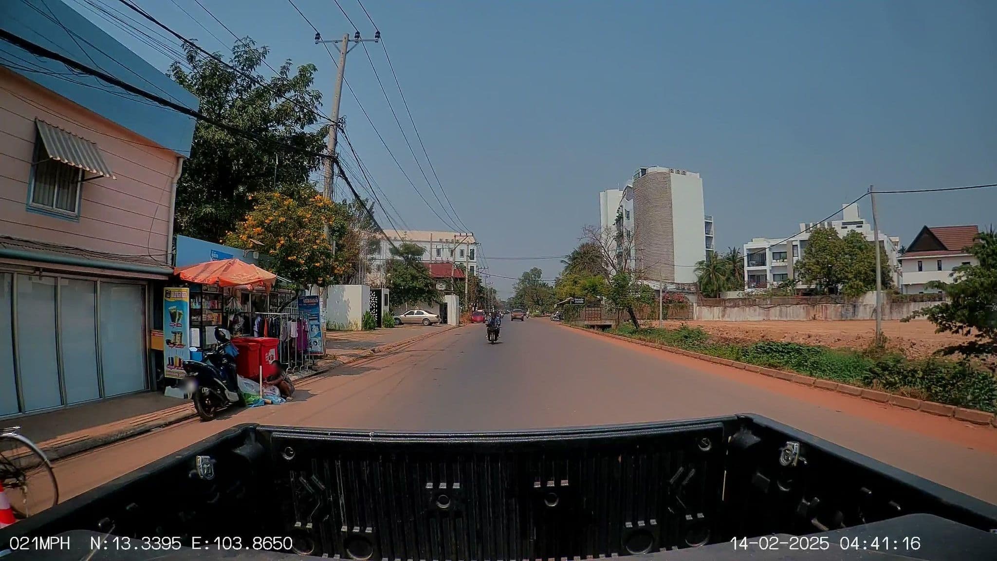 Street view near Suorkear Boutique Hotel and Spa, Siem Reap