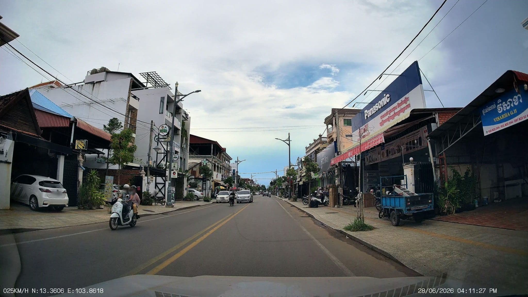 Street view near European Guesthouse, Siem Reap — © ThailandCambodia (CC BY-SA · Mapillary)