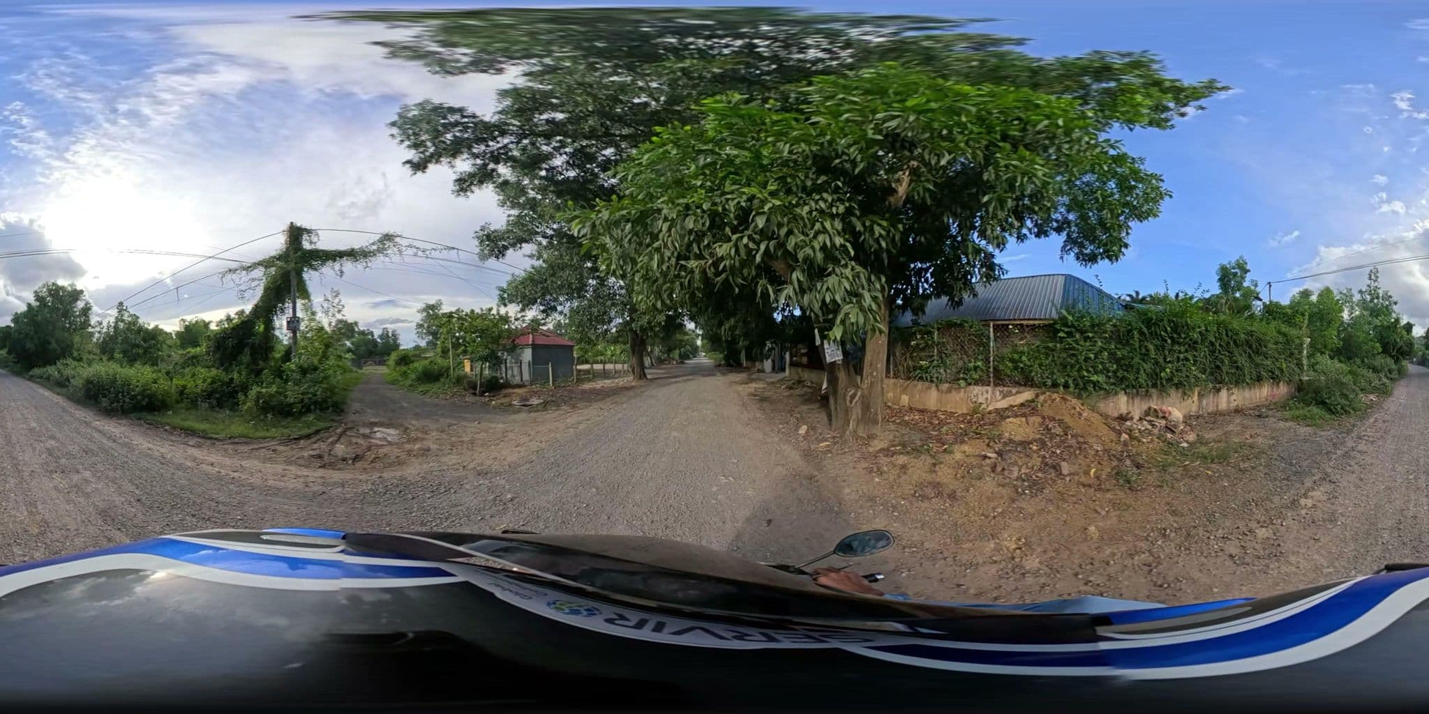 Street view near The Orchid Bokor, Boutique Resort, Andoung Khmaer — © vteck (CC BY-SA · Mapillary)