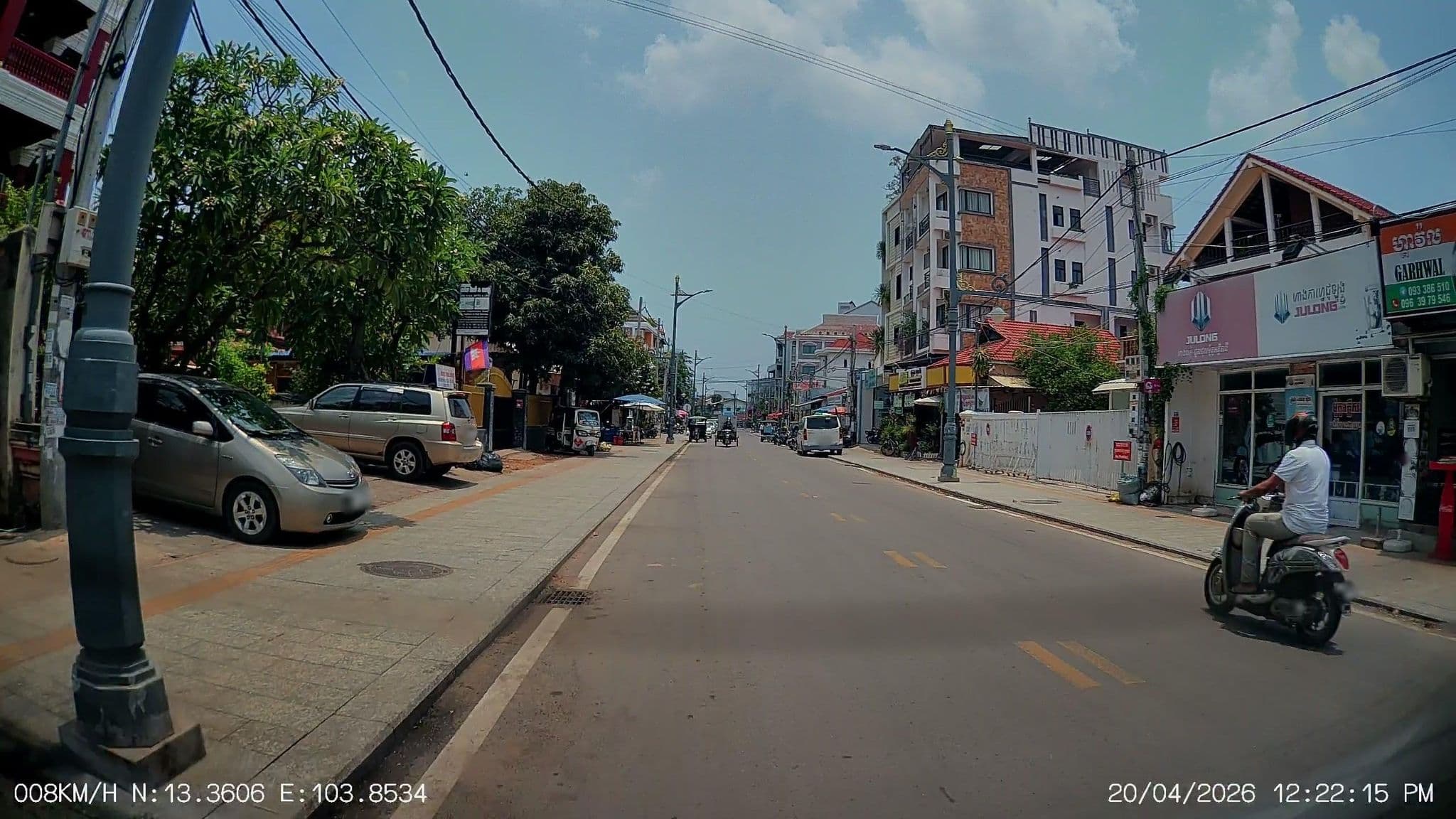 Street view near Hôtel, Siem Reap