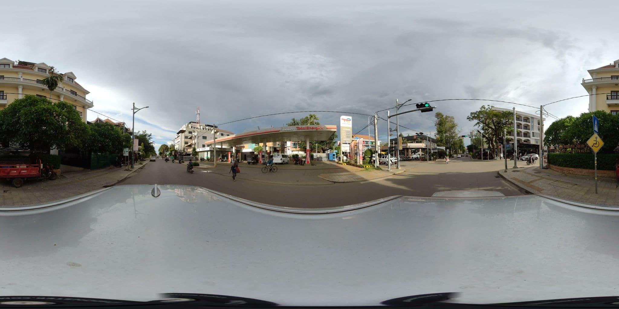 Street view near Royal Crown & Spa, Siem Reap