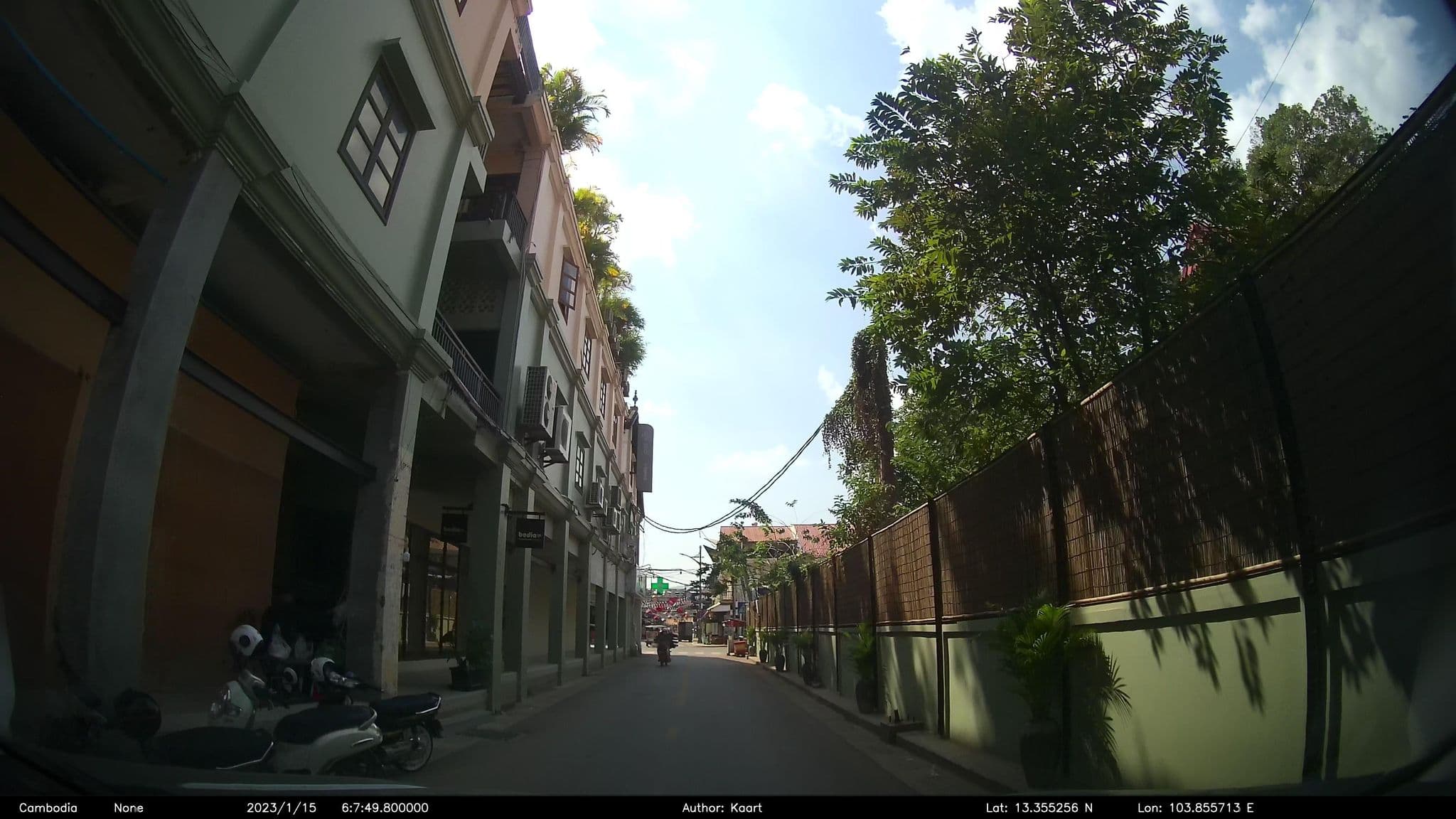 Street view near Steung Siemreap Hotel, Siem Reap