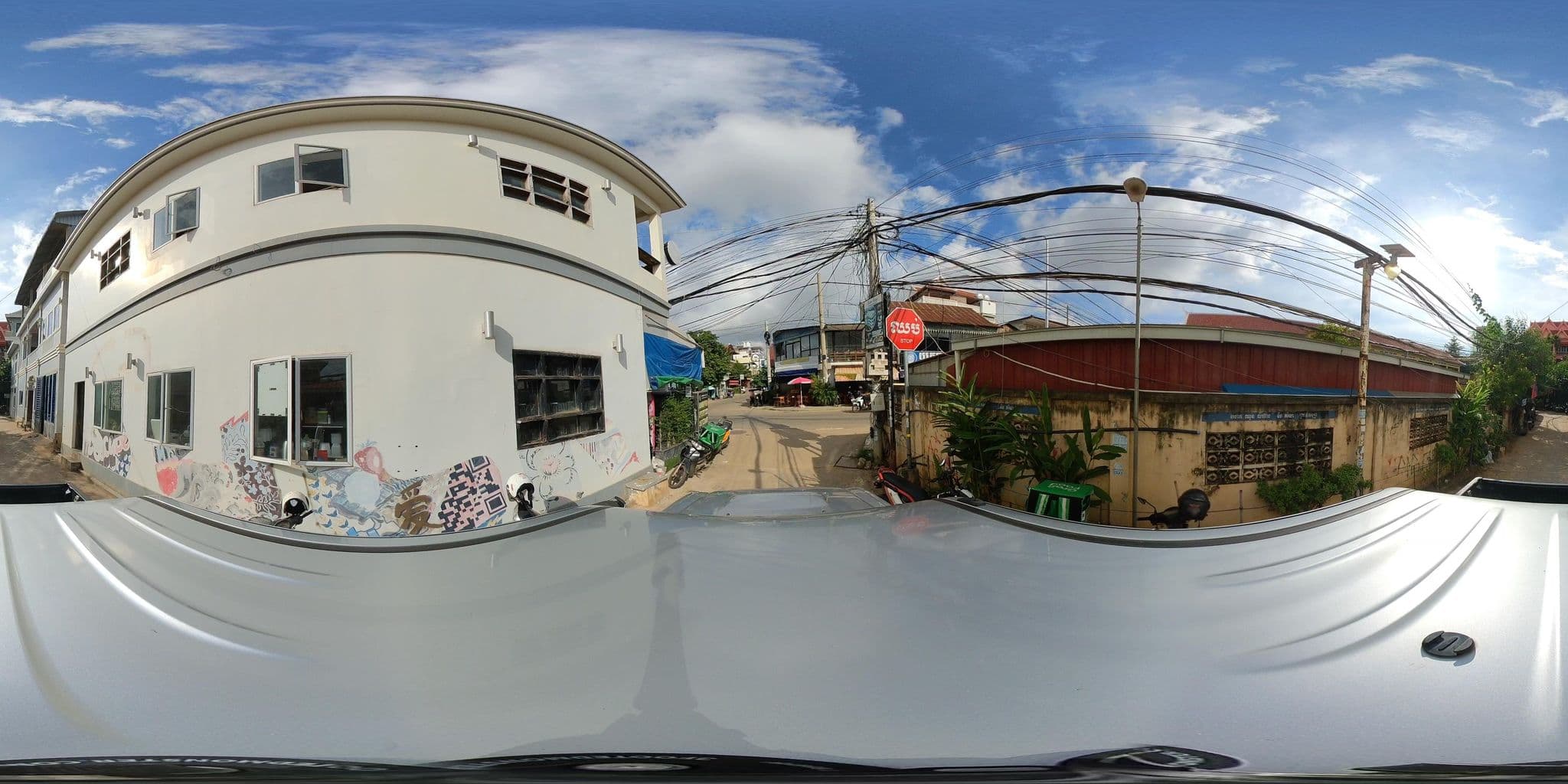 Street view near The Center Point, Siem Reap