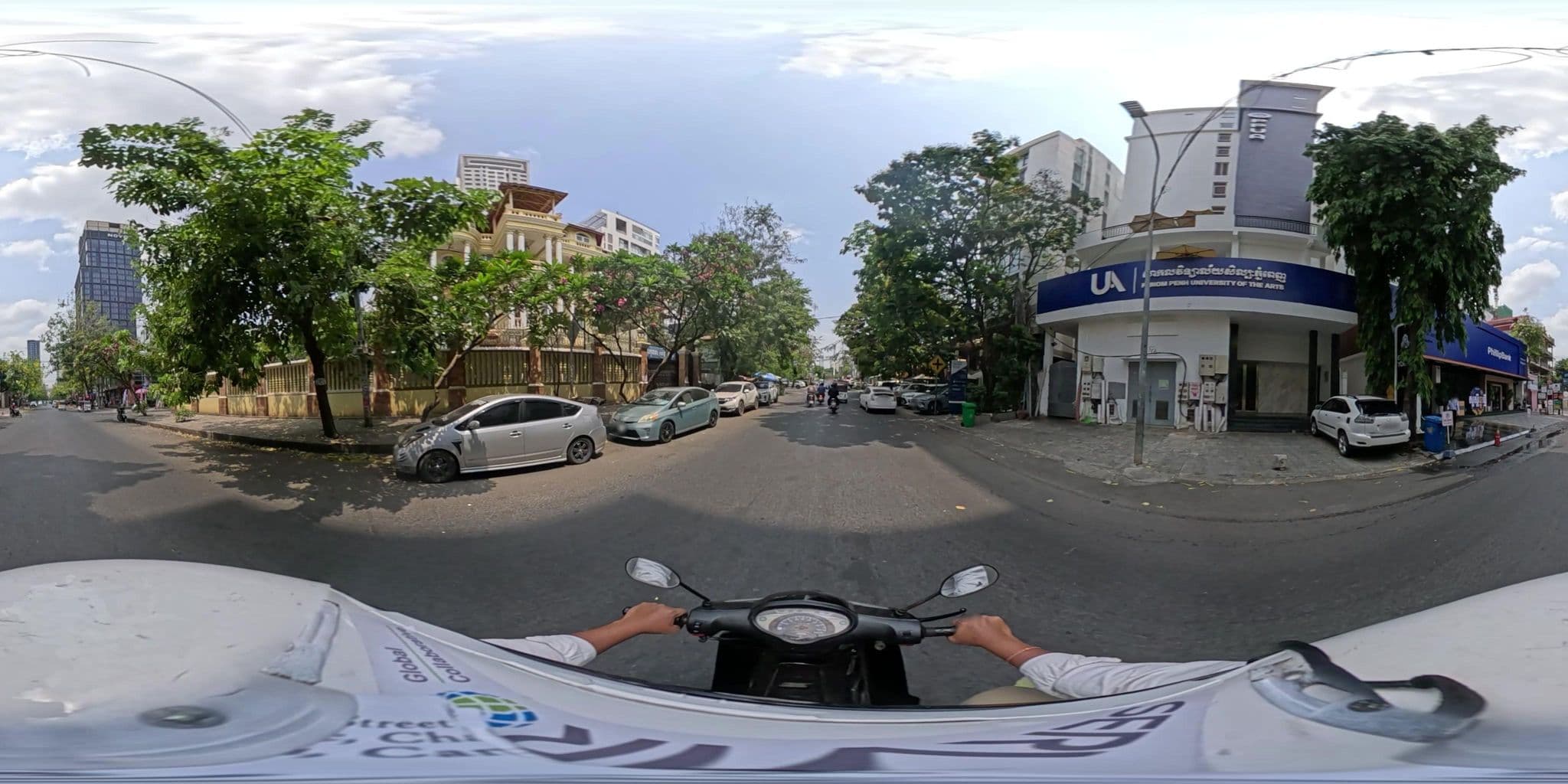 Street view near Eman, Phnom Penh