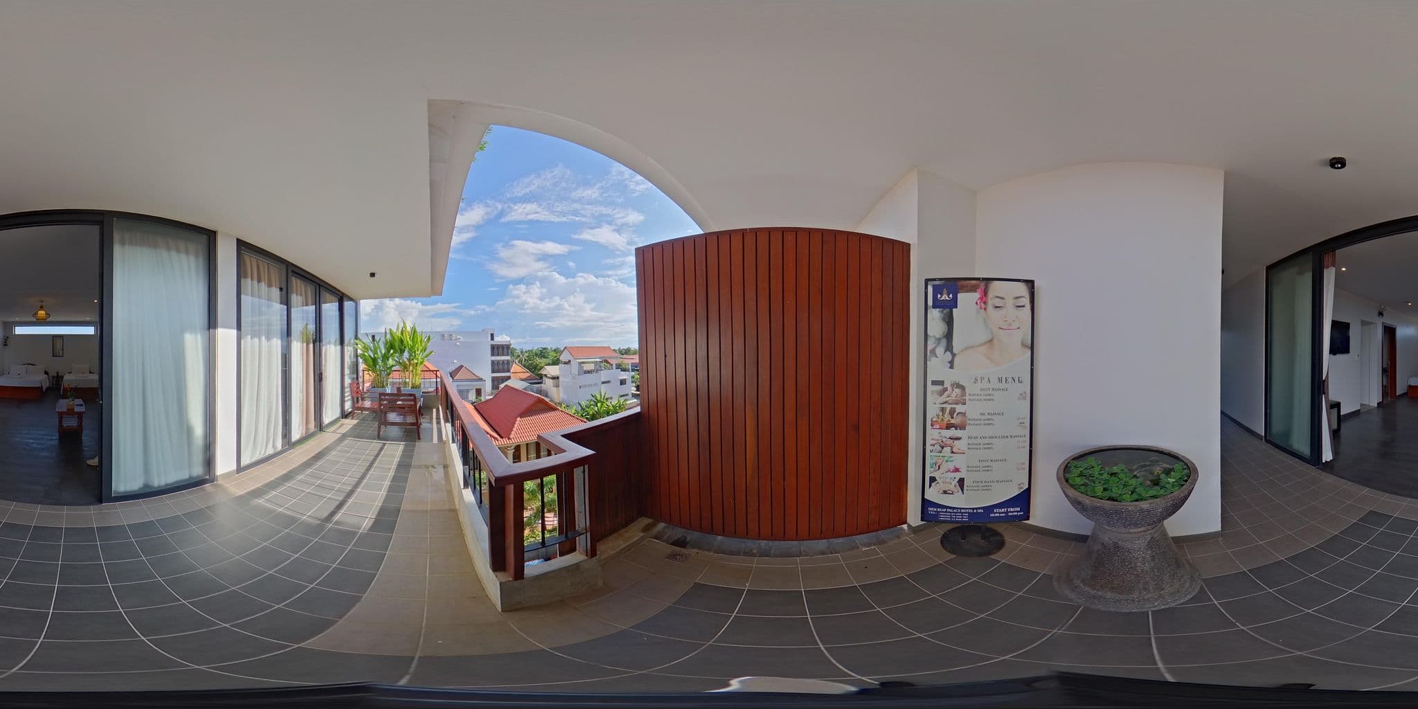 Street view near Siem Reap Palace hotel and Spa, Siem Reap