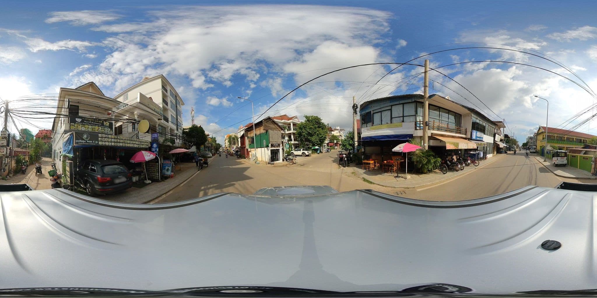Street view near SR Comfort Boutique Hotel, Siem Reap