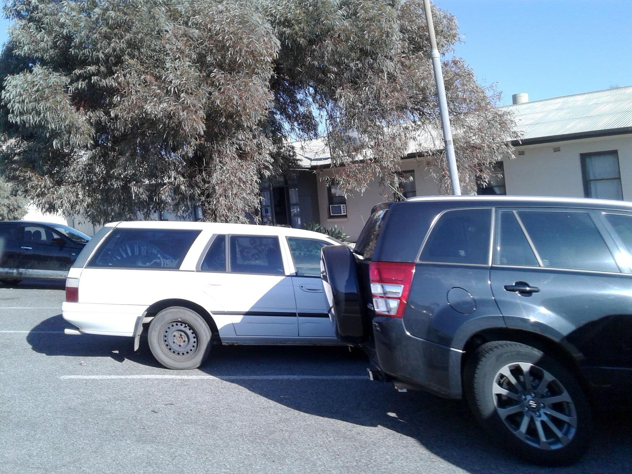 Street view near Ibis Styles, Broken Hill — © bob3bob3 (CC BY-SA · Mapillary)