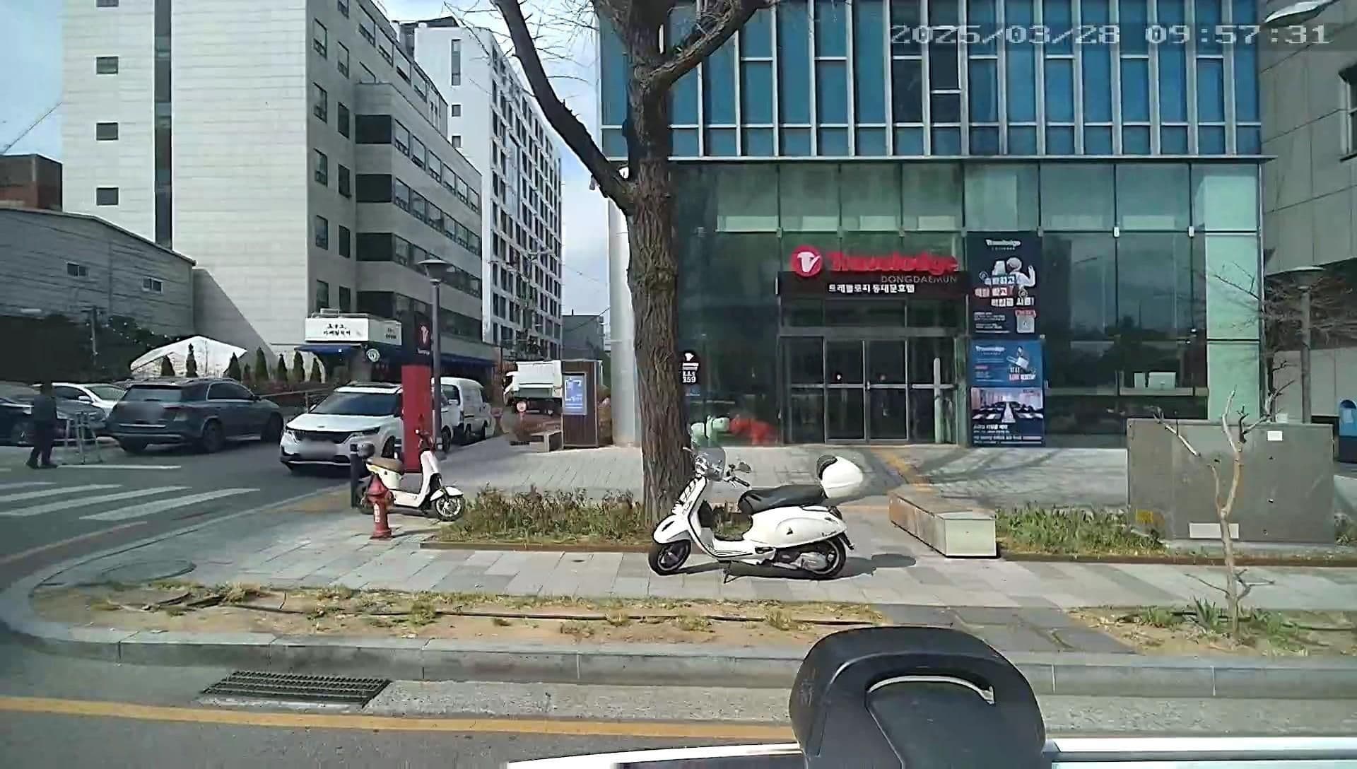 Street view near Travelodge, Seoul