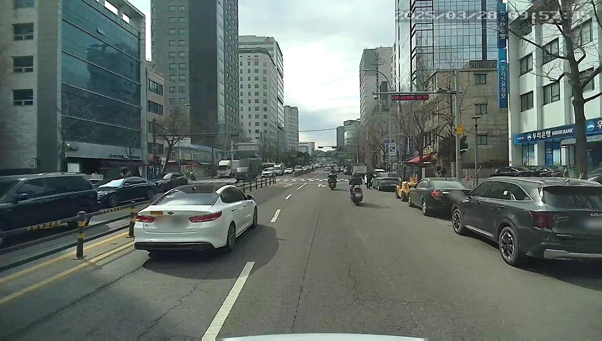 Street view near Ramada, Seoul