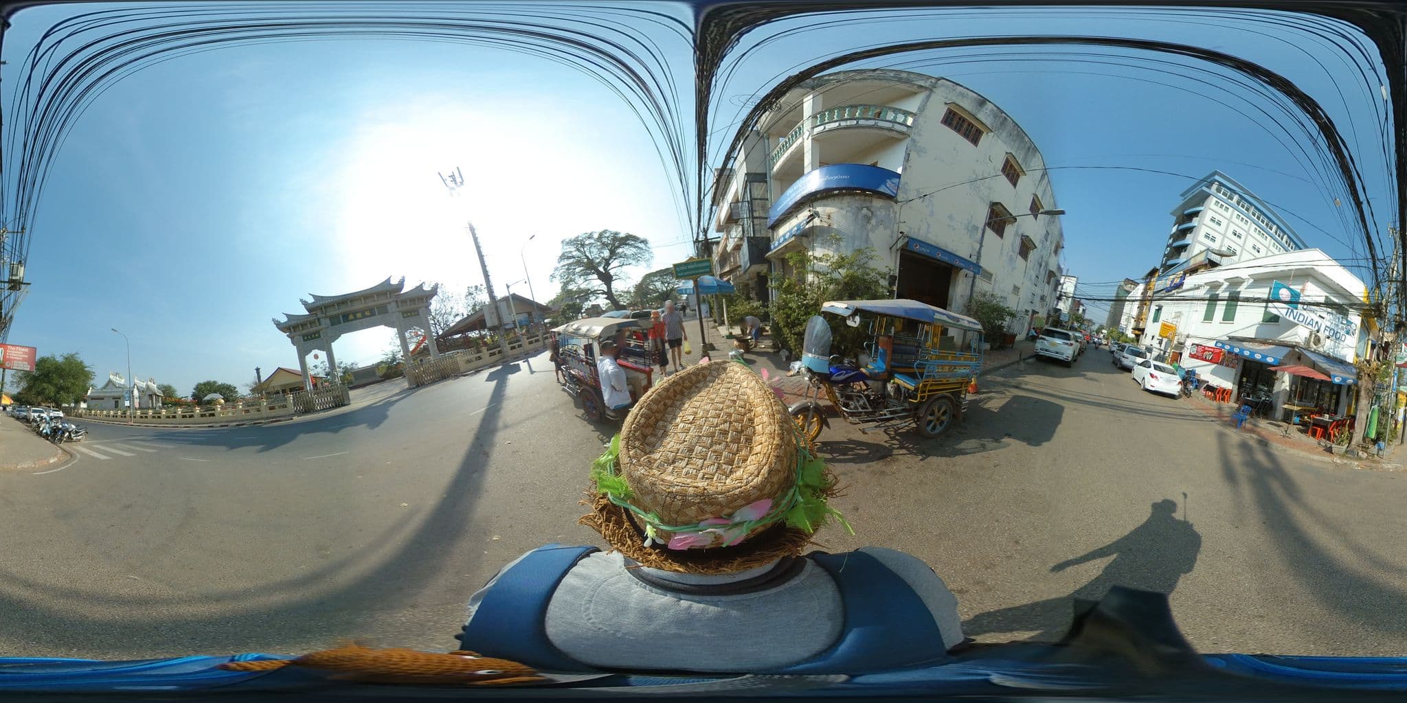 Street view near Riverside Hotel, Vientiane