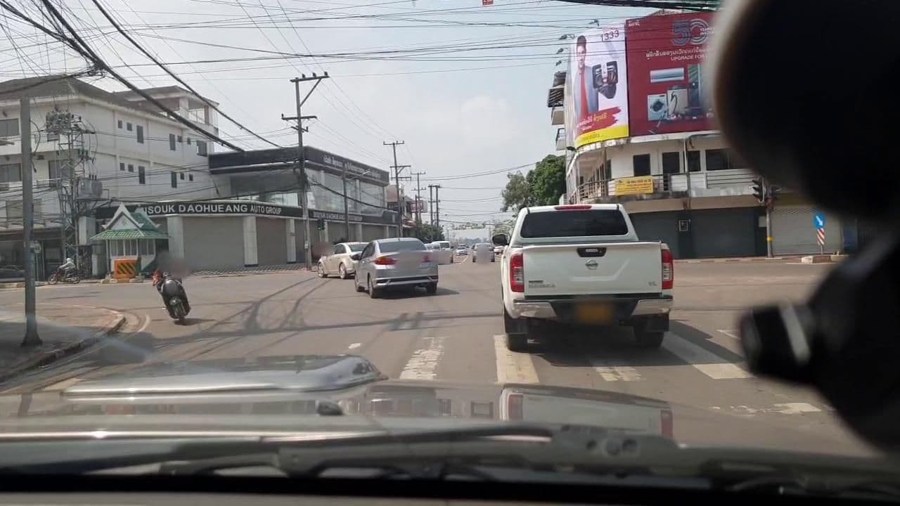 Street view near Phisitxay, Vientiane