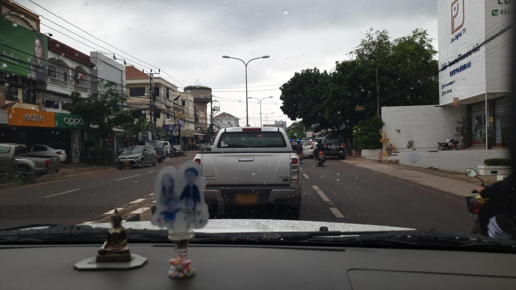 Street view near Annivong 1, Vientiane — © roadroid (CC BY-SA · Mapillary)