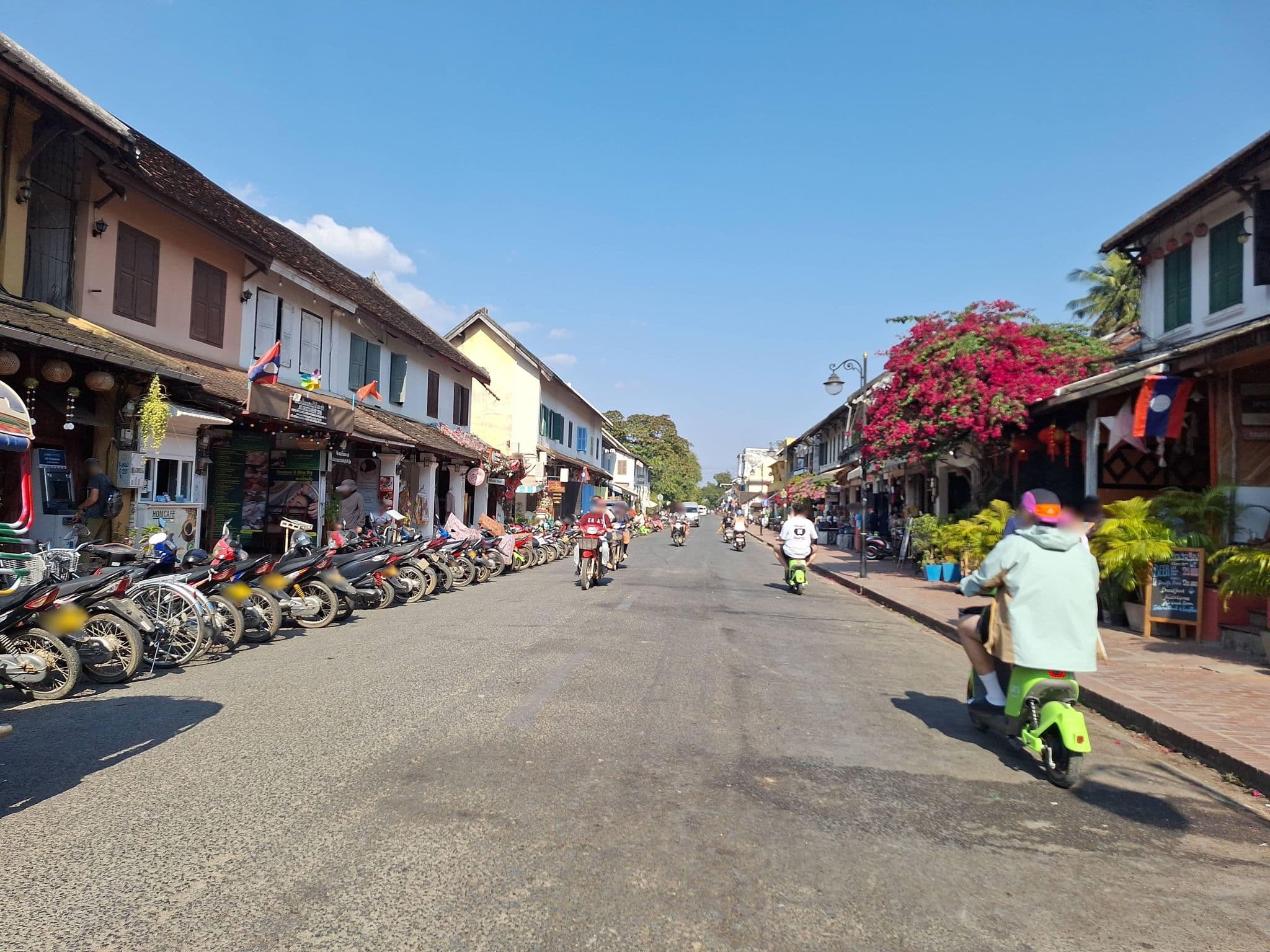 Street view near Salakphet Guesthouse, Luang Prabang