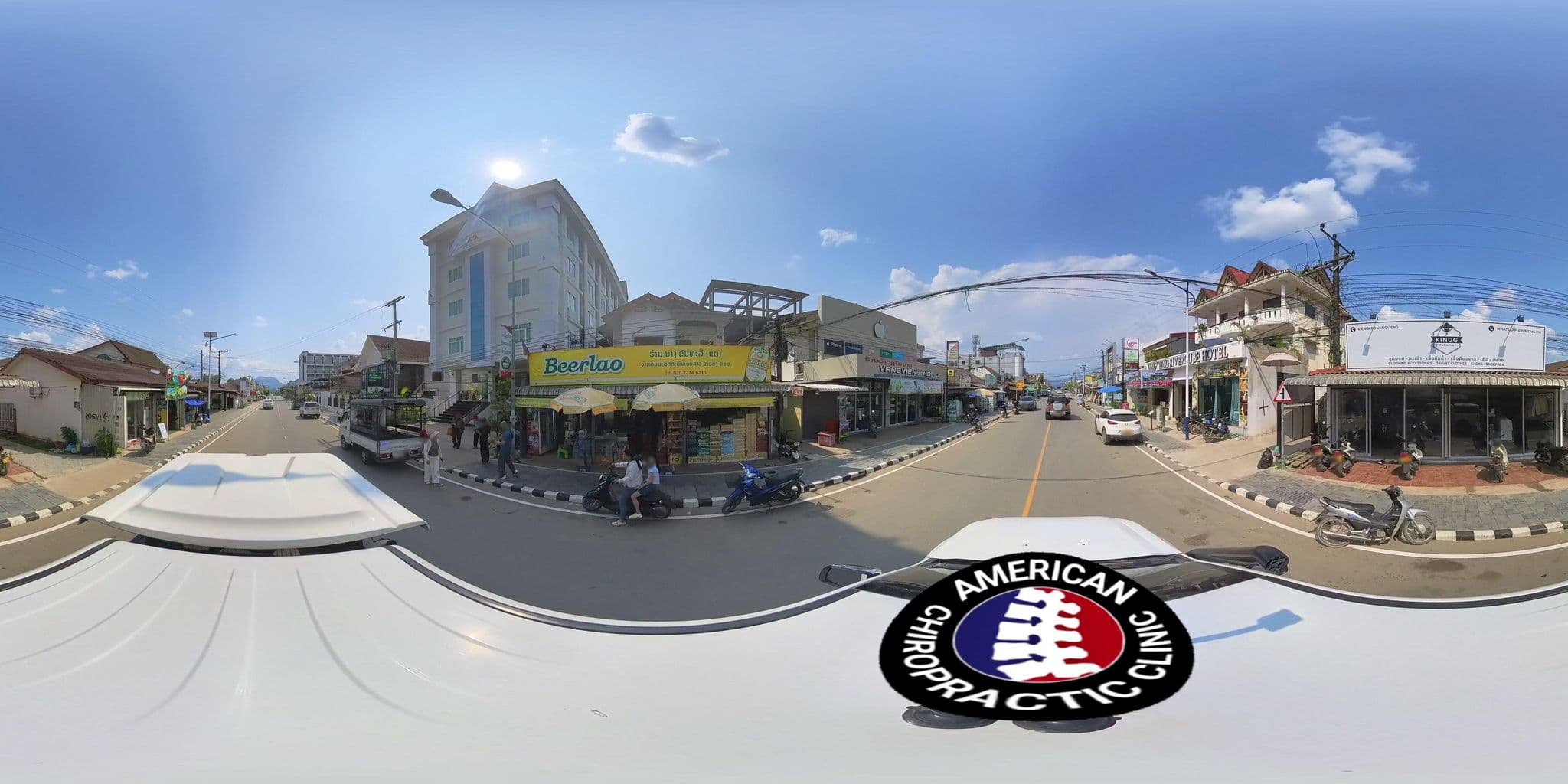 Street view near Pan's Place, Vang Vieng