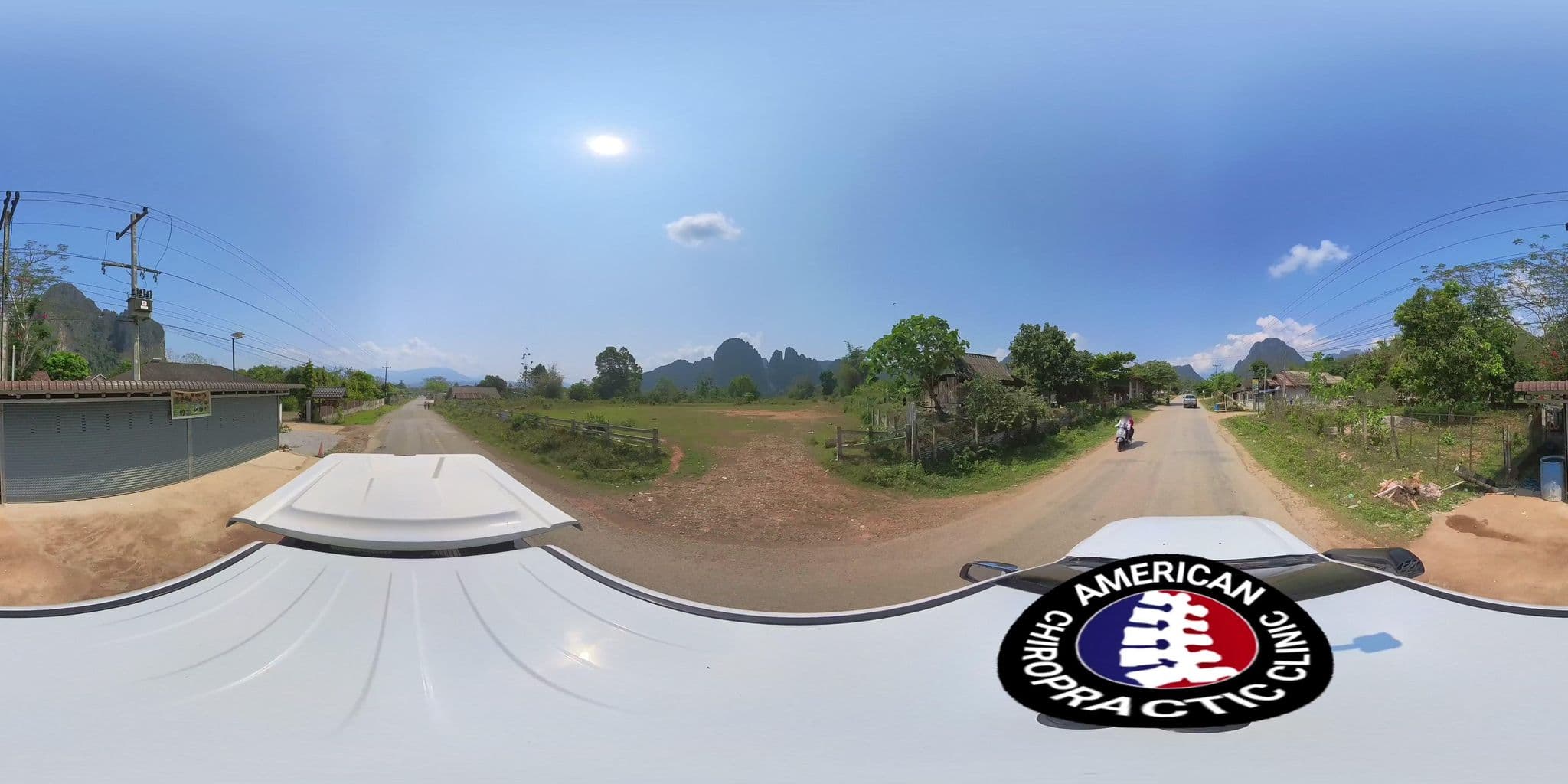 Street view near Bearlin Bungalow, Vang Vieng