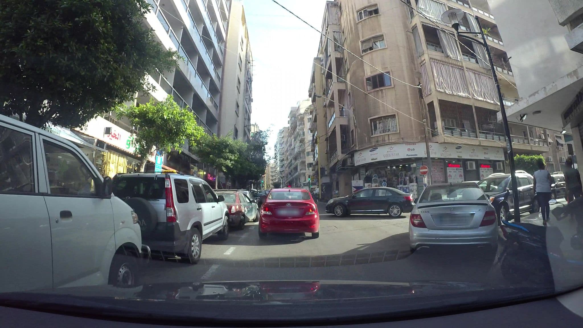 Street view near Rooms 35, Ra’s Bayrūt — © kaartcam (CC BY-SA · Mapillary)