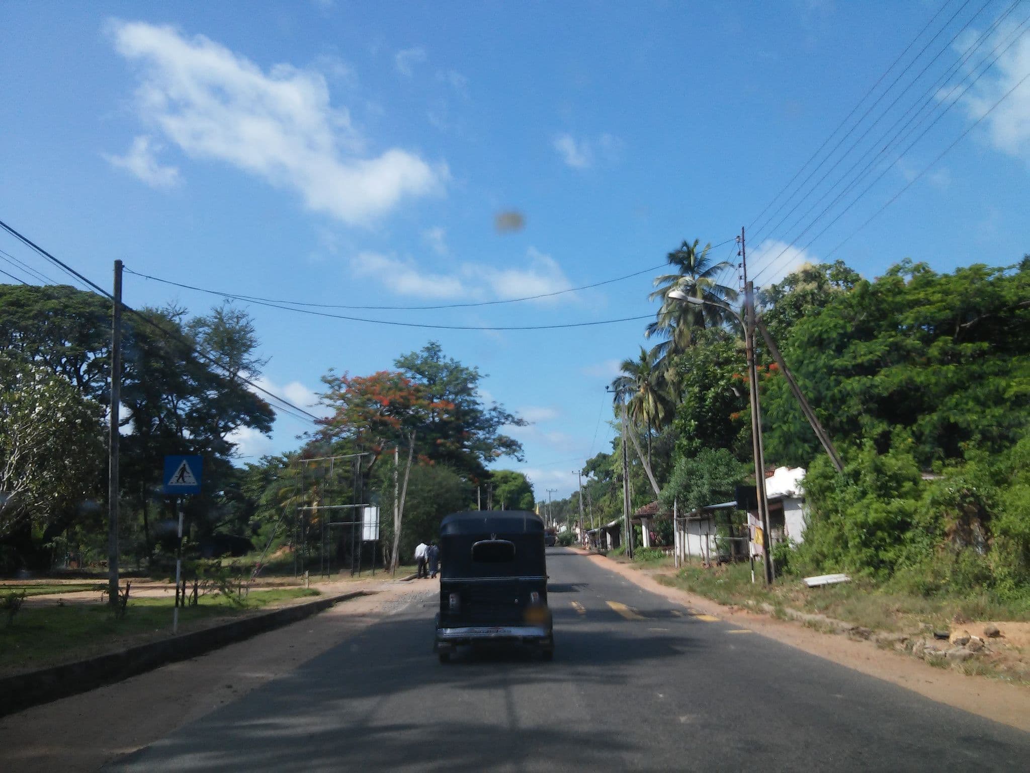 Street view near Dumbulla Rest House, Dambulla — © shravan91 (CC BY-SA · Mapillary)