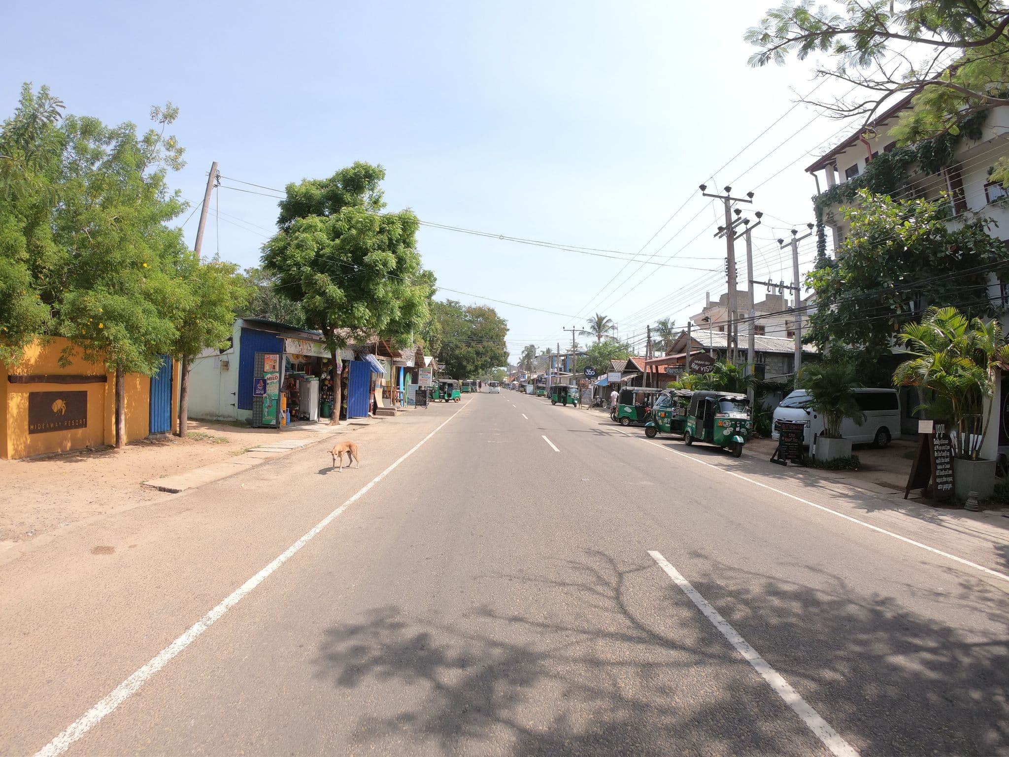 Street view near Hideaway, Pottuvil — © paulinus (CC BY-SA · Mapillary)