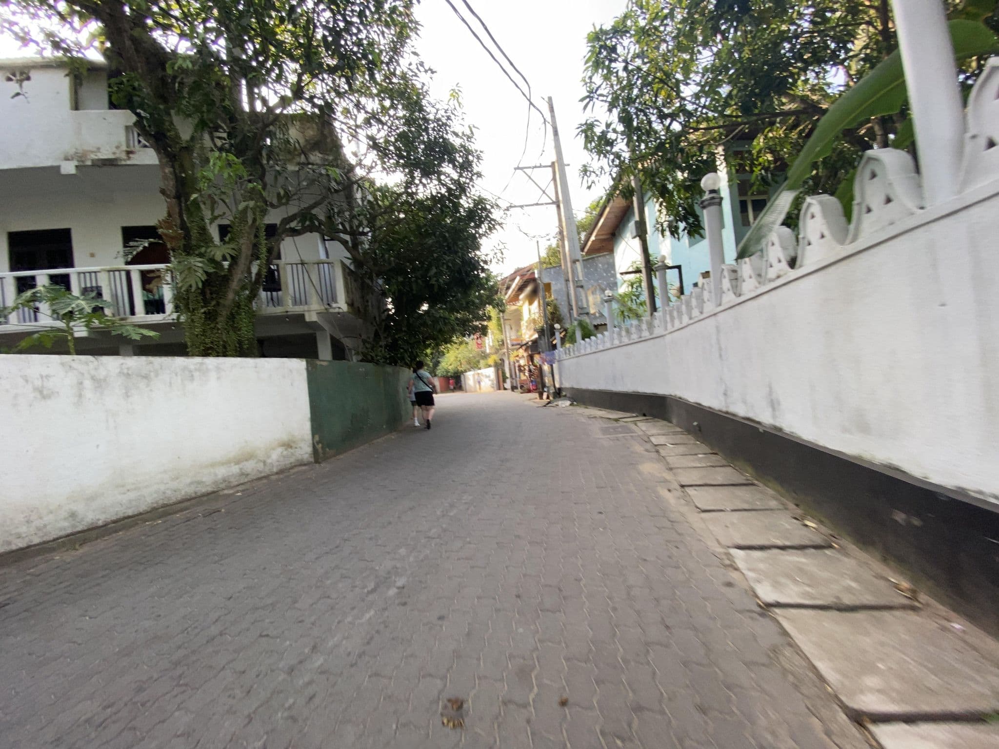 Street view near Villa Watuna, Unawatuna — © vadi (CC BY-SA · Mapillary)