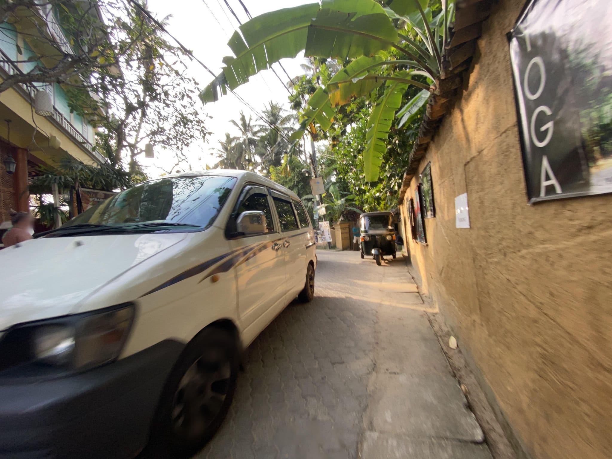 Street view near Secret Garden, Unawatuna — © vadi (CC BY-SA · Mapillary)