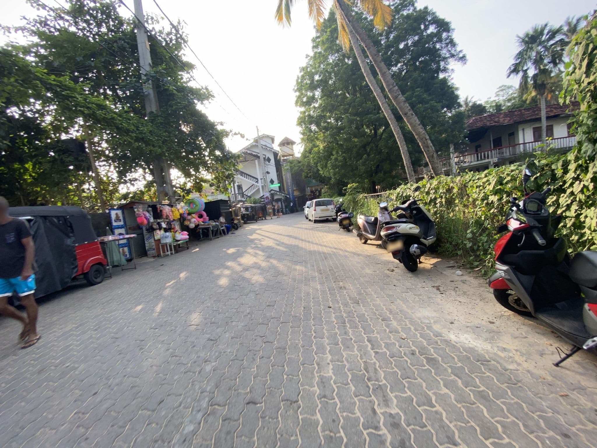 Street view near The Villa Hotel, Unawatuna — © vadi (CC BY-SA · Mapillary)