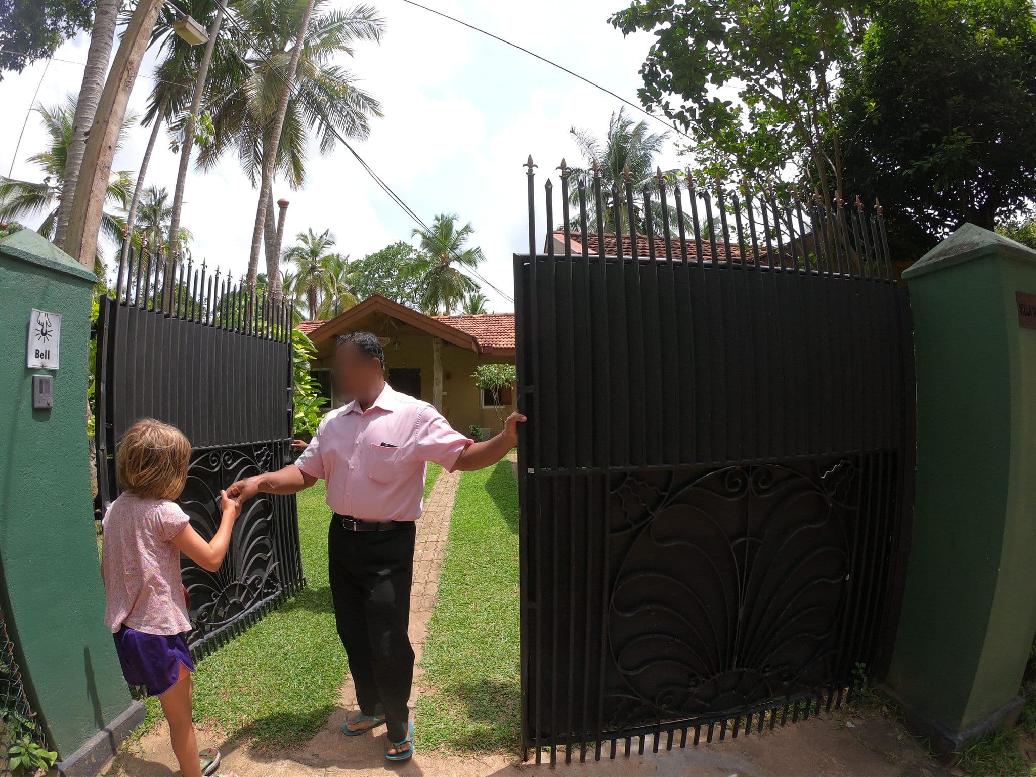 Street view near Villa Shade, Negombo