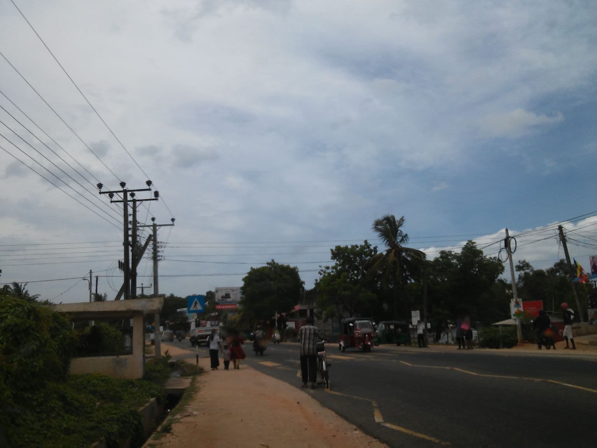 Street view near Prasanna Guest House, Trincomalee — © shravan91 (CC BY-SA · Mapillary)
