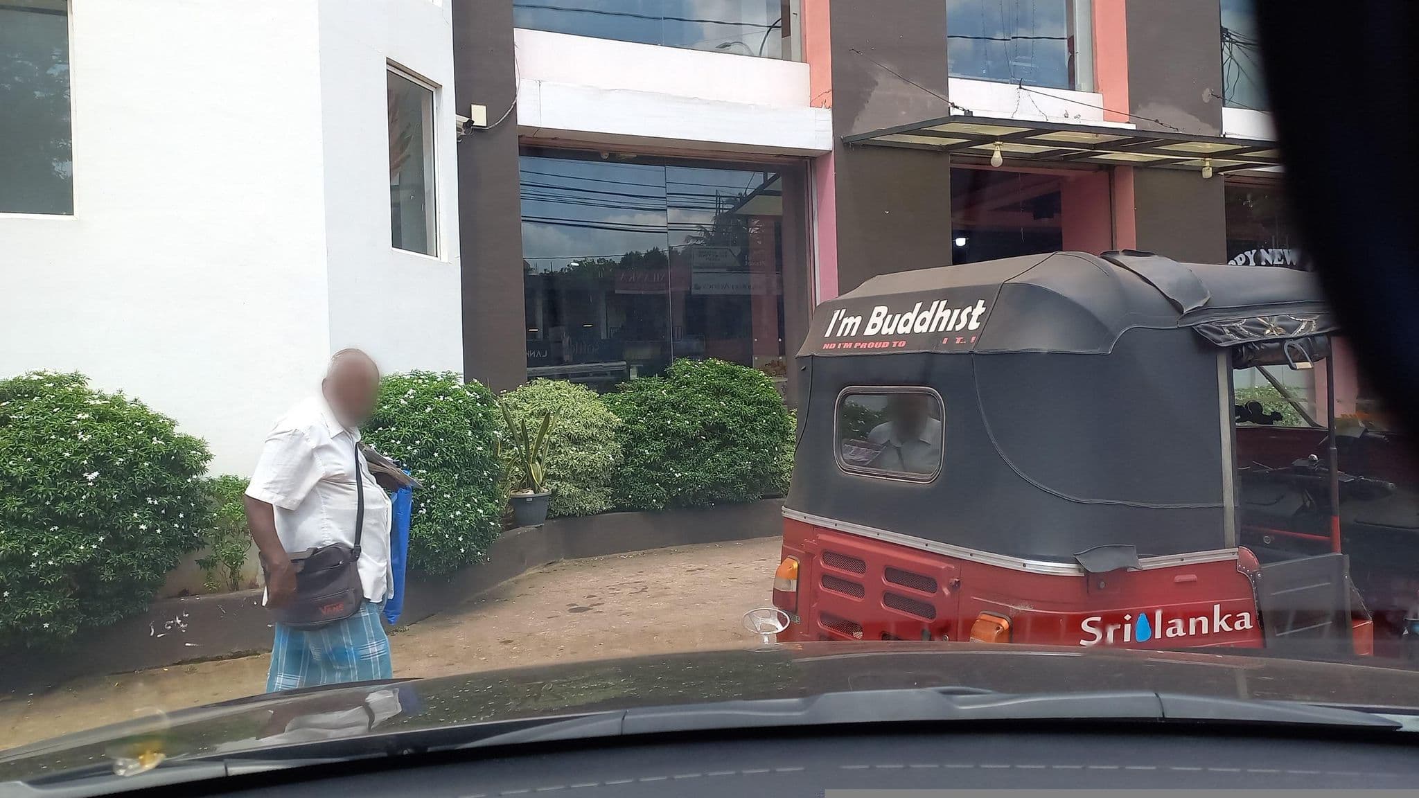 Street view near The Residence BBH, Dambulla — © anuradhabr (CC BY-SA · Mapillary)