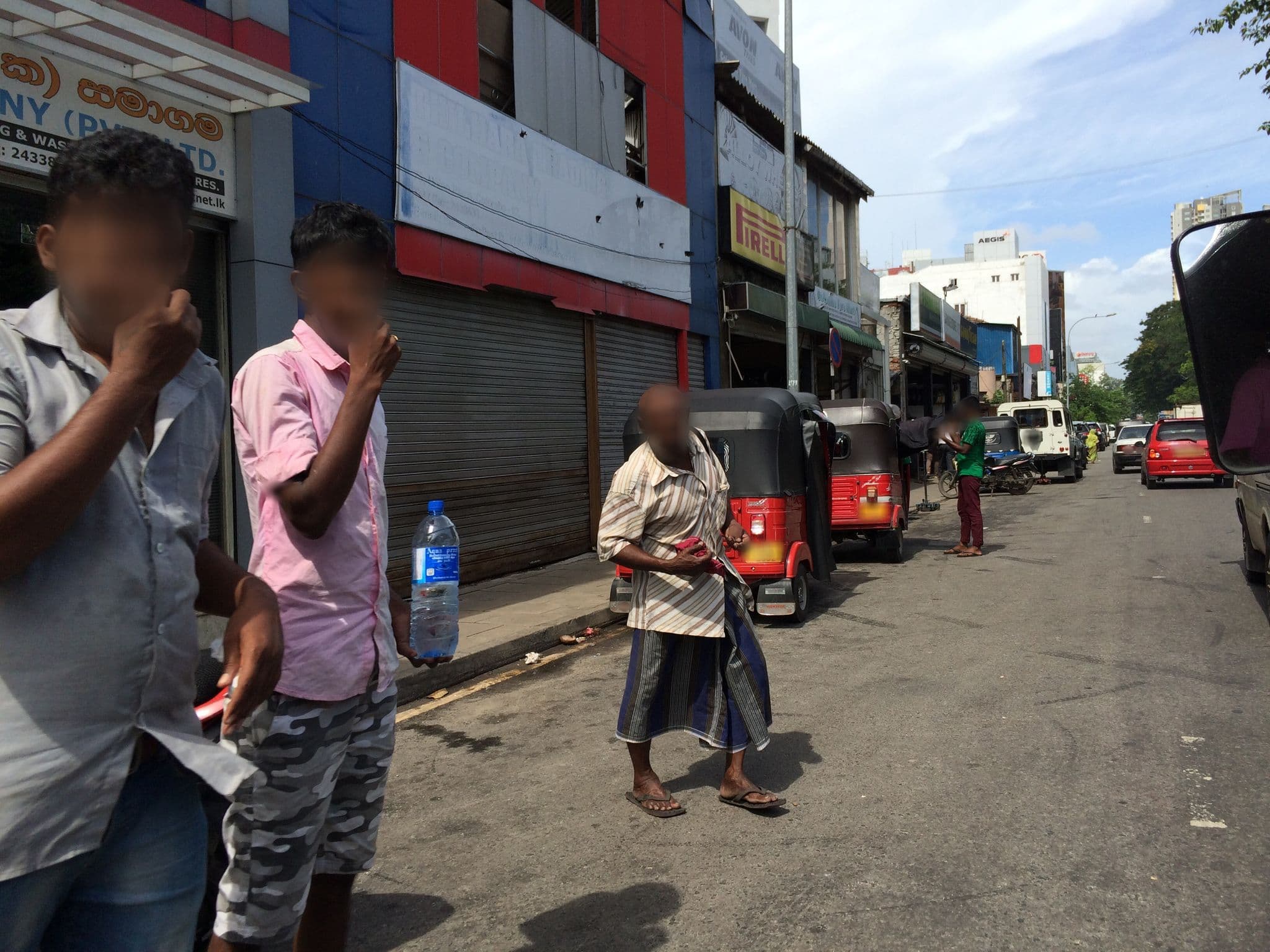 Street view near Jan Rich, Colombo — © shravan91 (CC BY-SA · Mapillary)