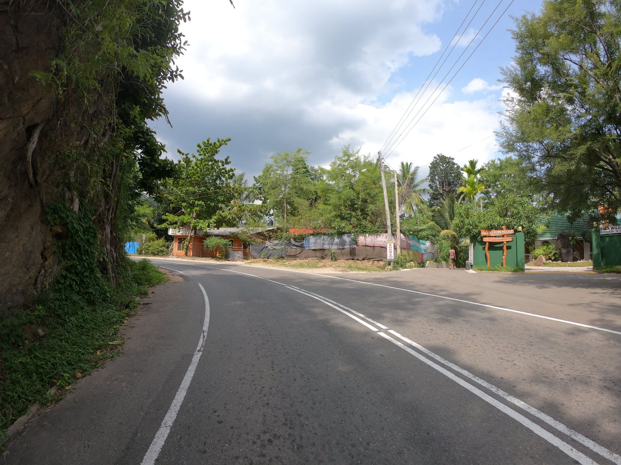 Street view near Ella Wildlife Village, Ella Town